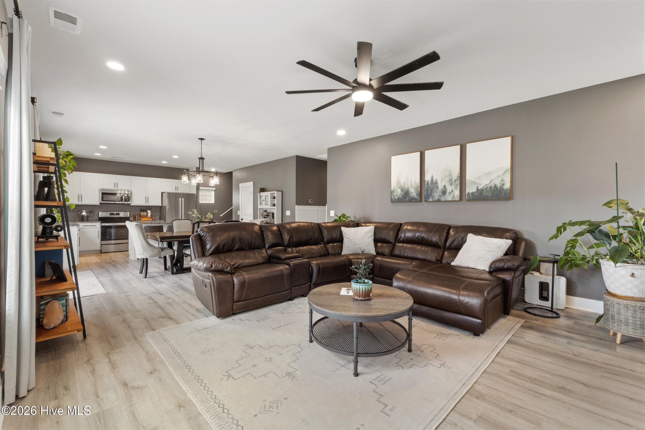 Single Family Residence at 4561 Parsons Mill Drive, Castle Hayne, NC 28429, photo 14 of 54