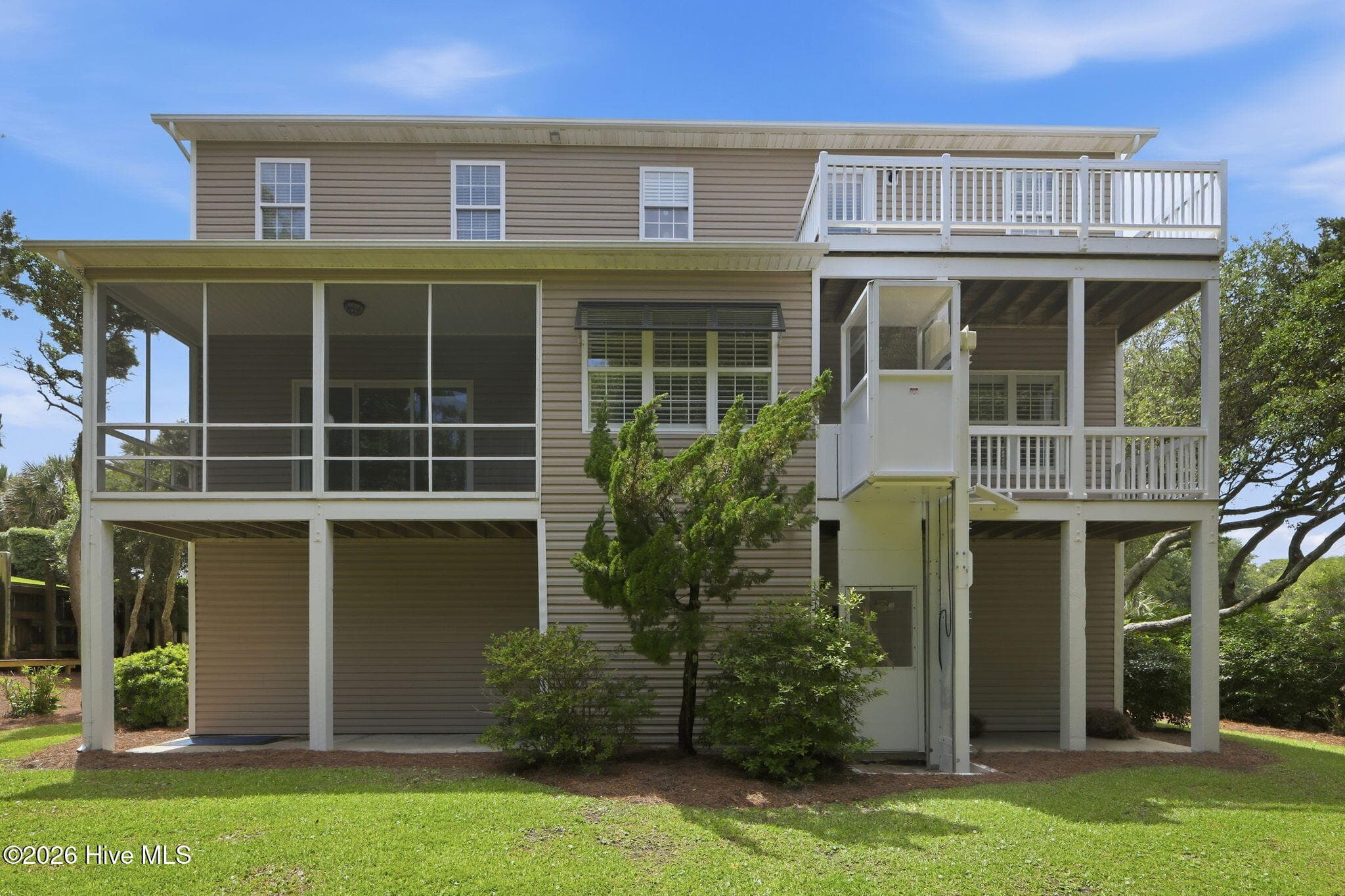 104 Talford Drive rear - 104 Talford Drive, Atlantic Beach, NC 28512