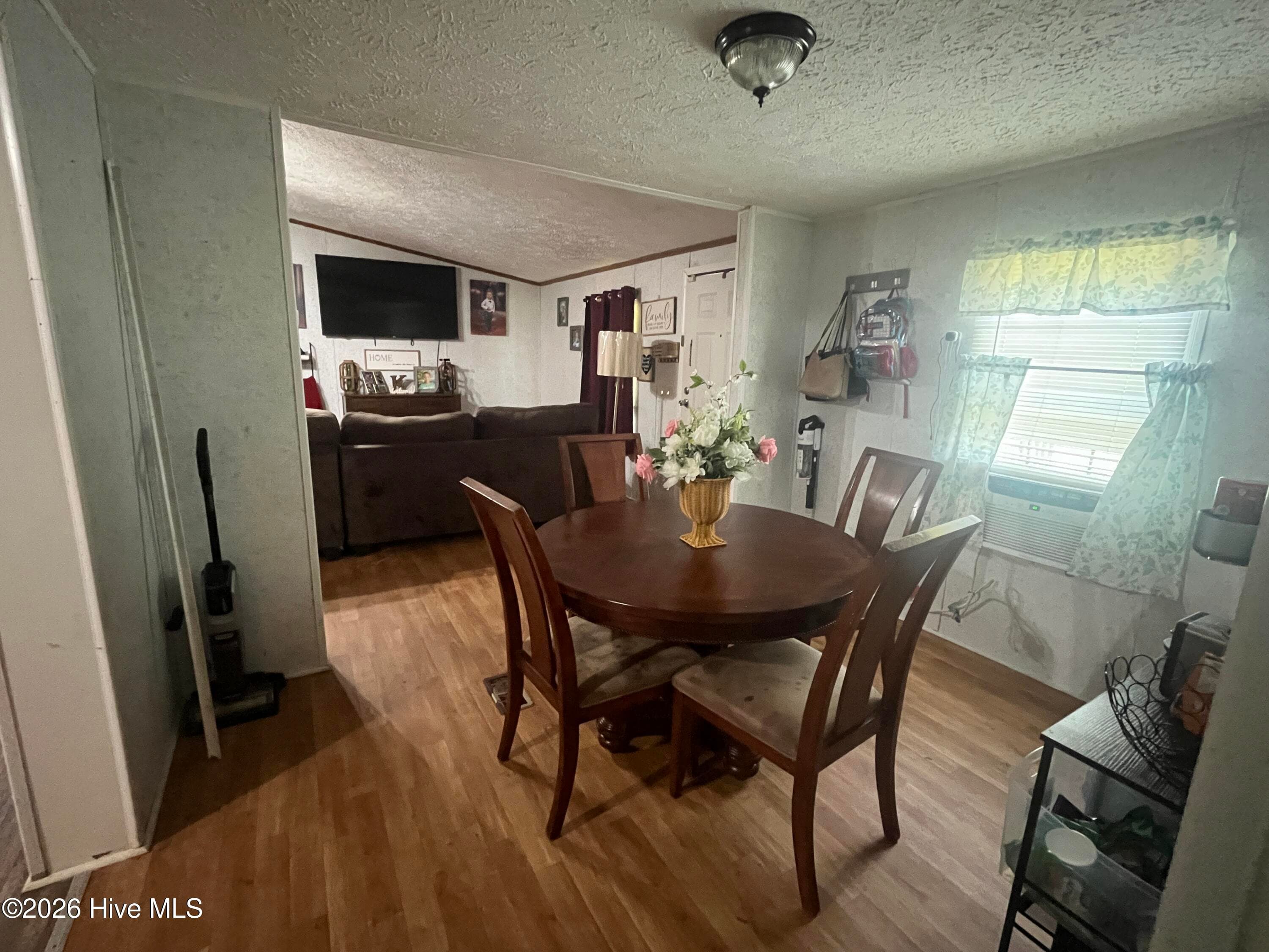 Manufactured Home at 126 Spring Road, Blenheim, SC 29516, photo 7 of 17