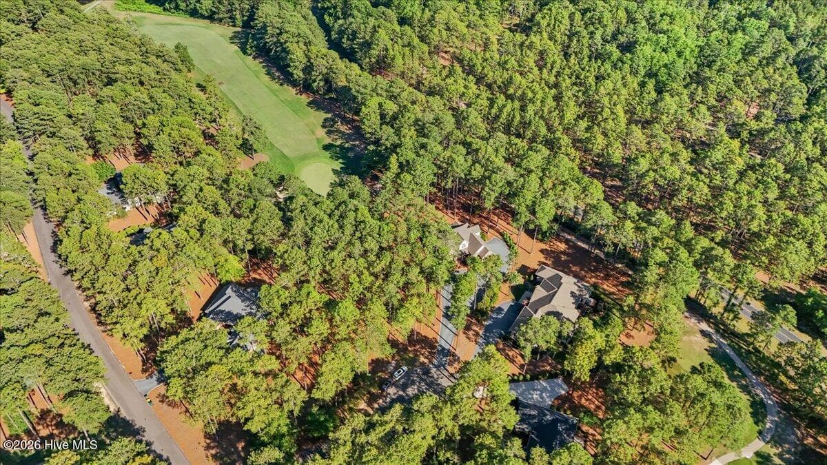 Single Family Residence at 14 Rathlin Court, Pinehurst, NC 28374, photo 2 of 58