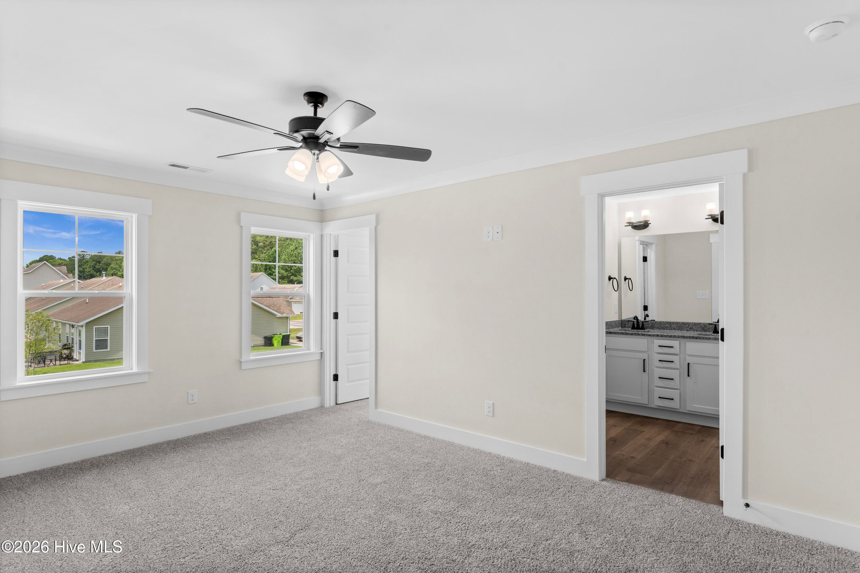 Single Family Residence at 318 Hawks Bluff Drive, New Bern, NC 28560, photo 39 of 109