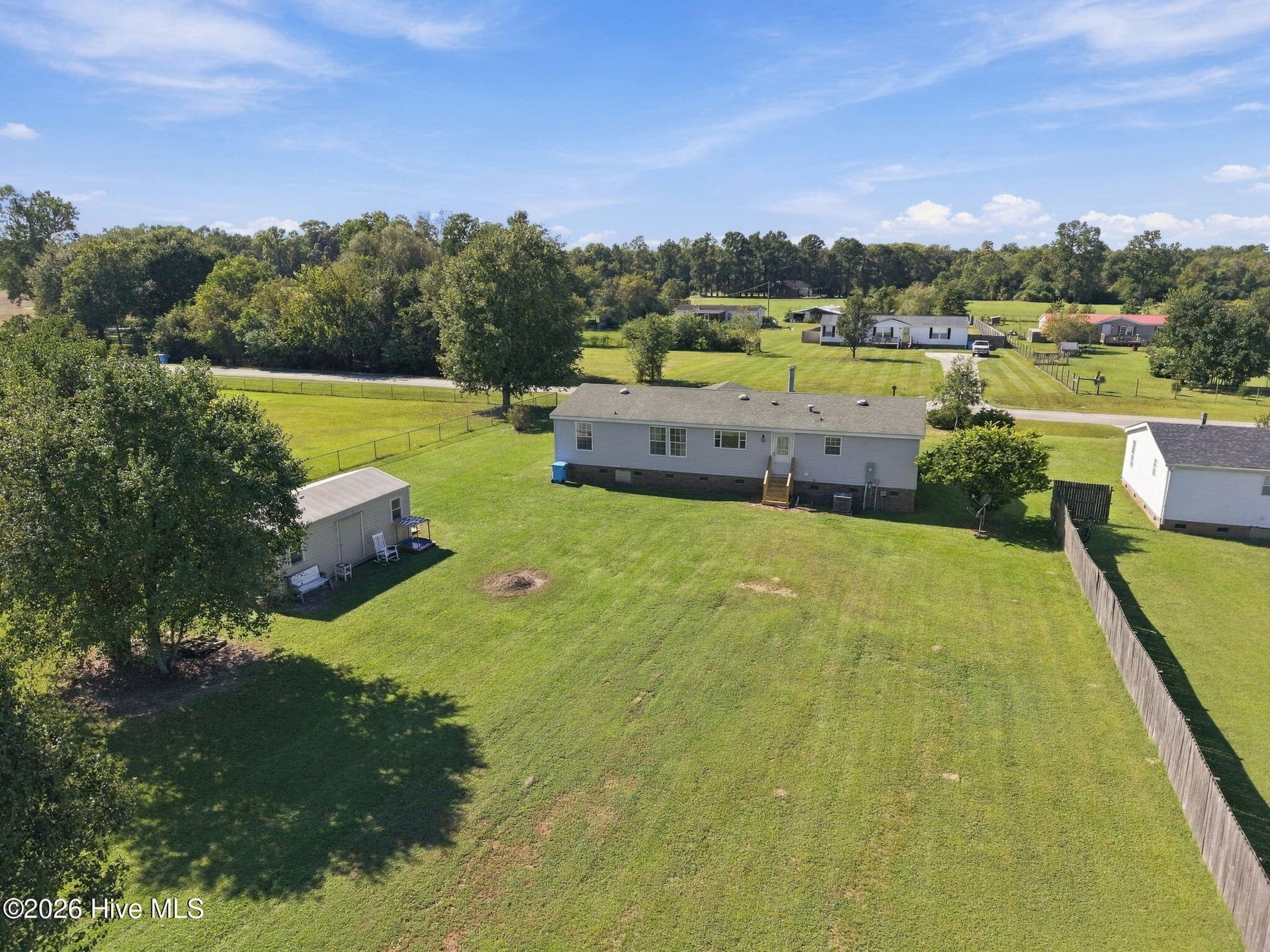 Manufactured Home at 102 Wildcat Court, Richlands, NC 28574, photo 48 of 55