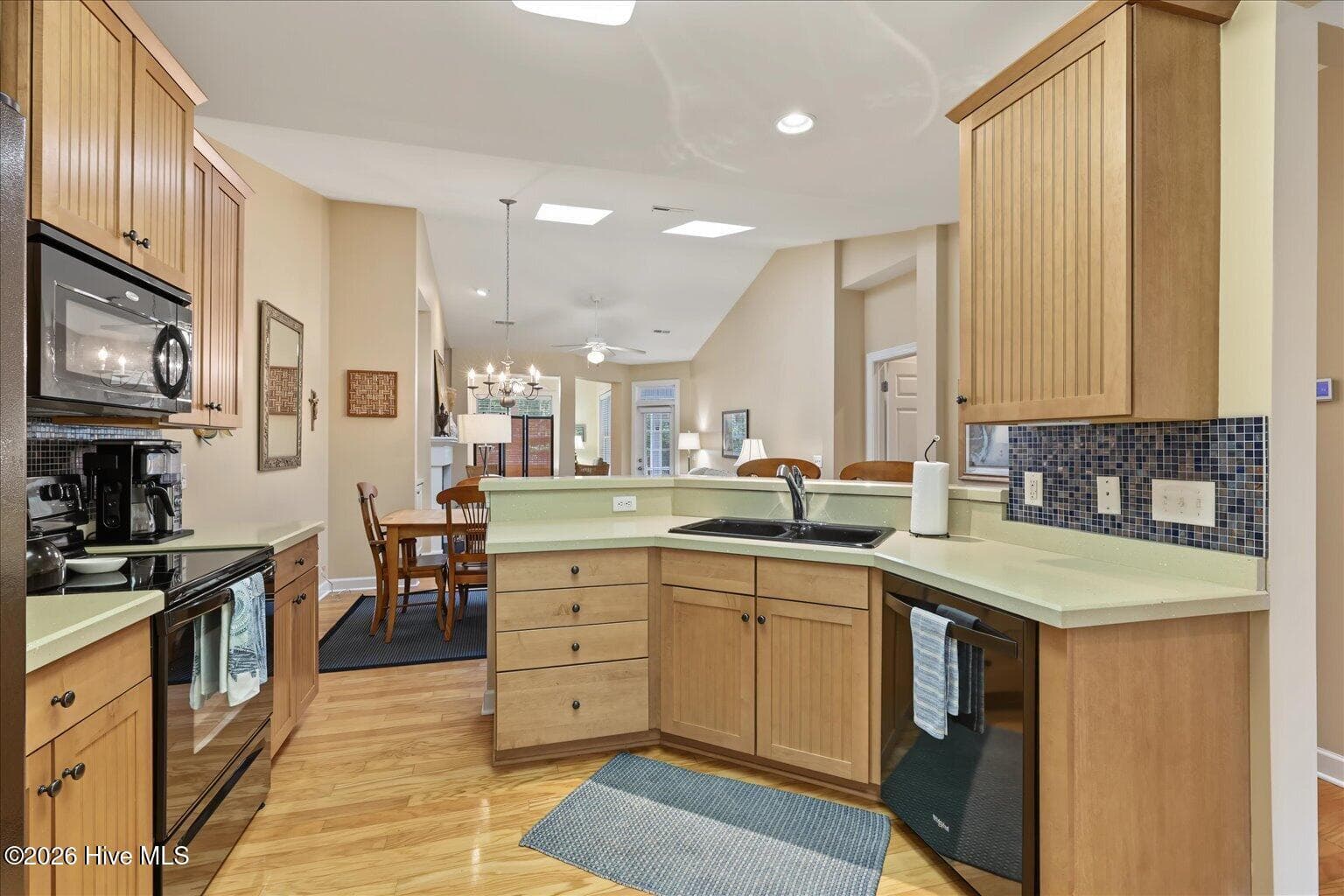 Townhouse at 1141 Greensview Circle, Leland, NC 28451, photo 6 of 30