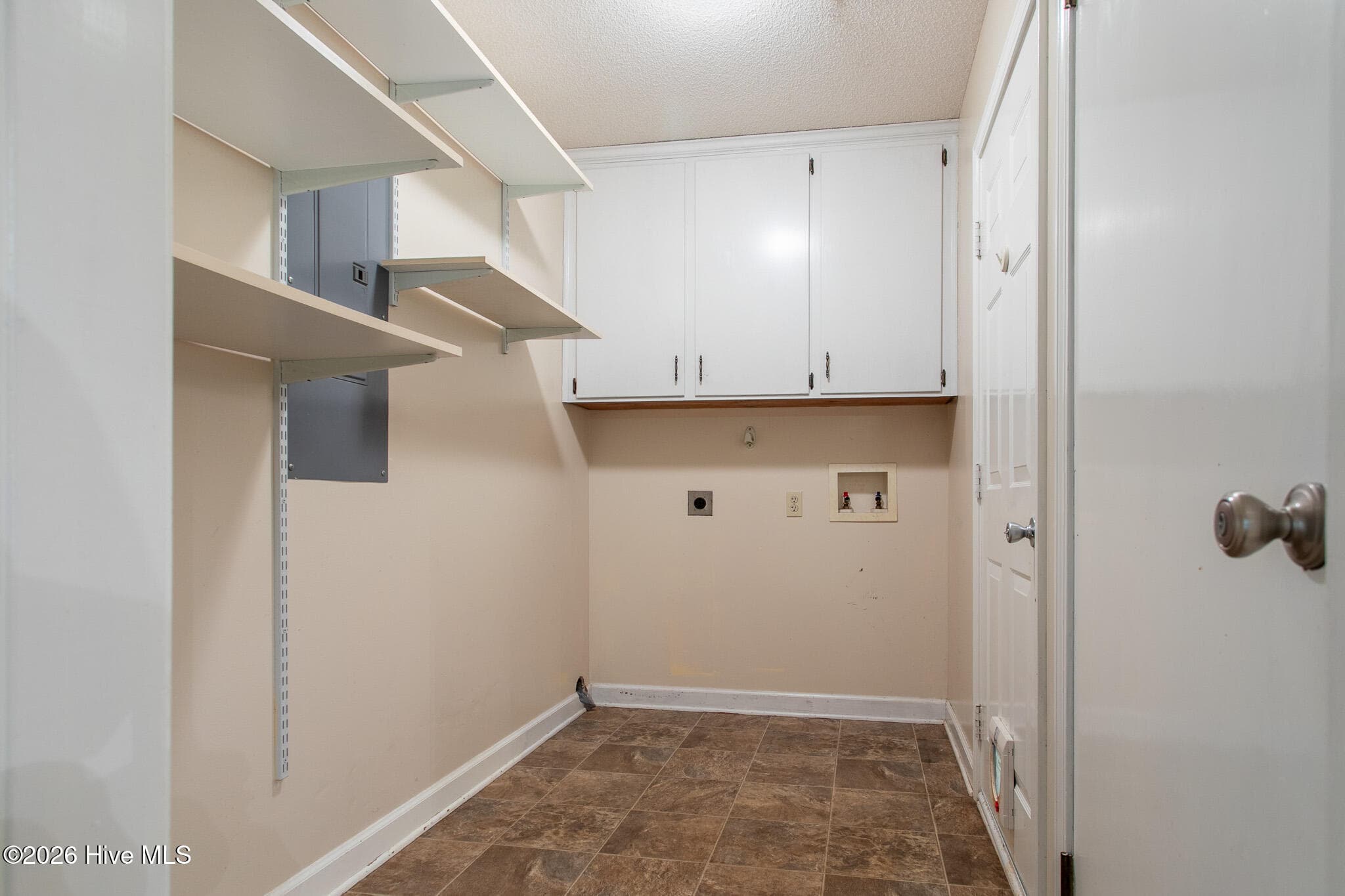 Single Family Residence at 115 Stacie Drive, Elizabeth City, NC 27909, photo 33 of 48