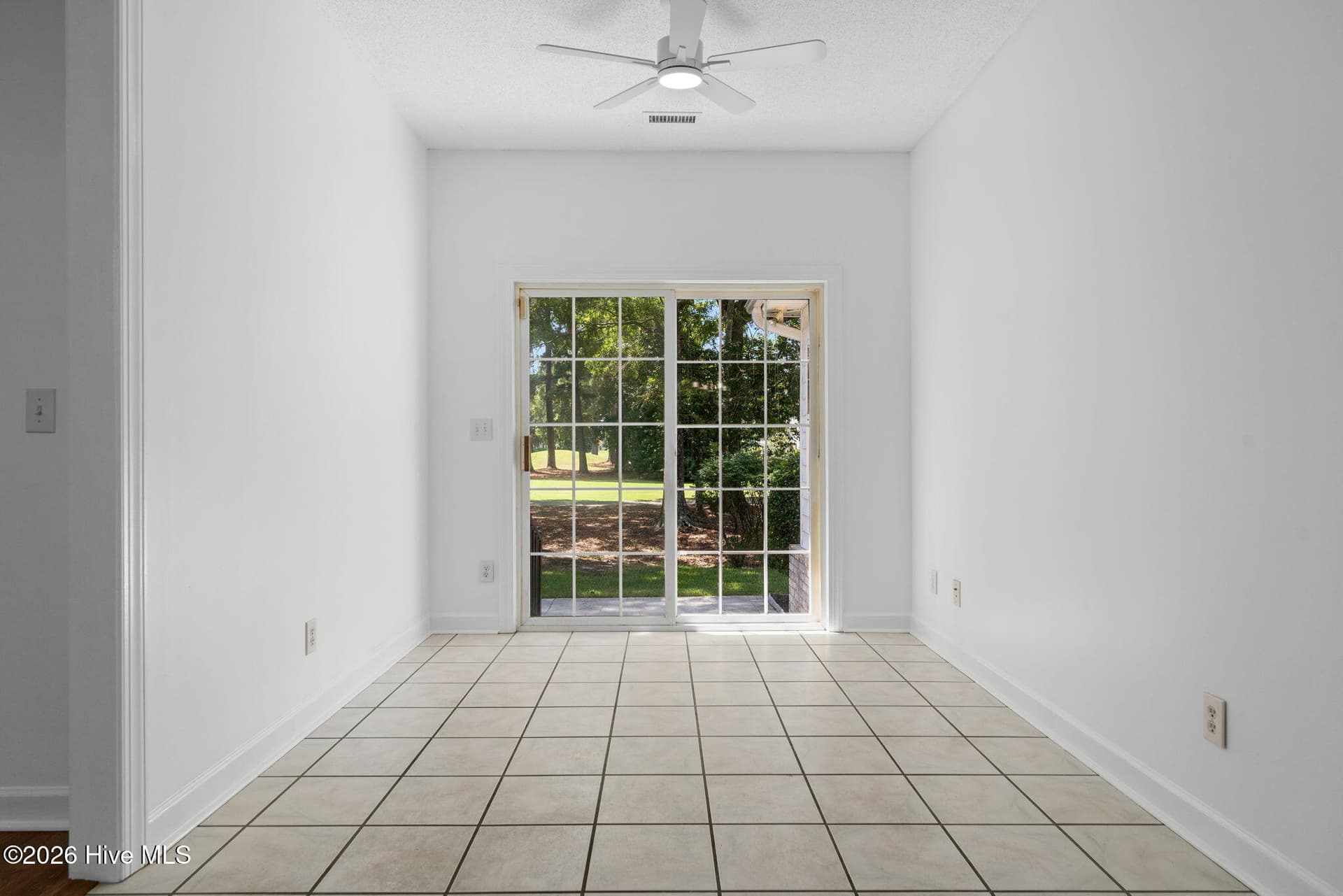 Single Family Residence at 8915 Rosewood Court NW, Calabash, NC 28467, photo 16 of 80