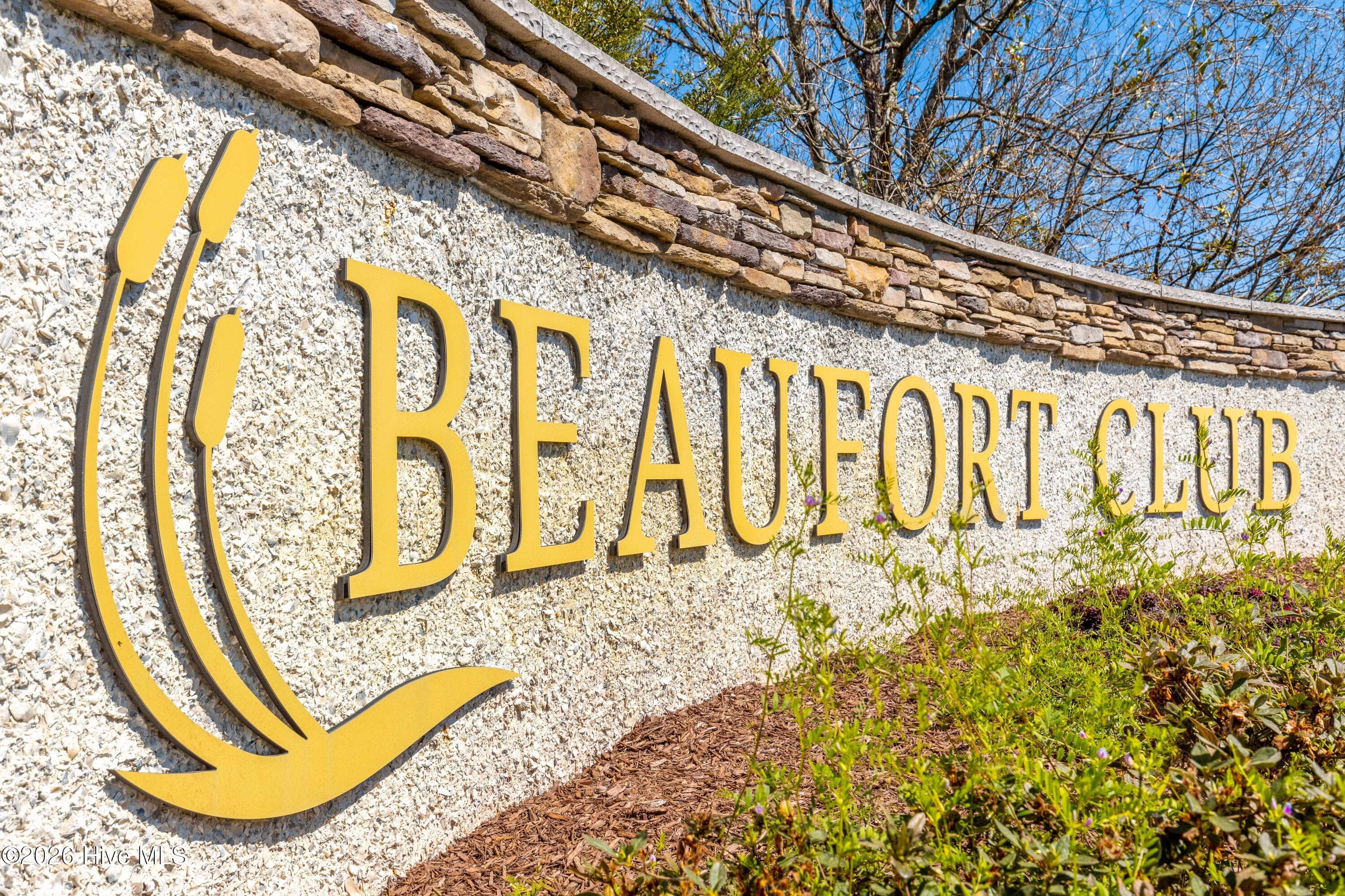 203 Winters Rest Road, Beaufort, NC 28516