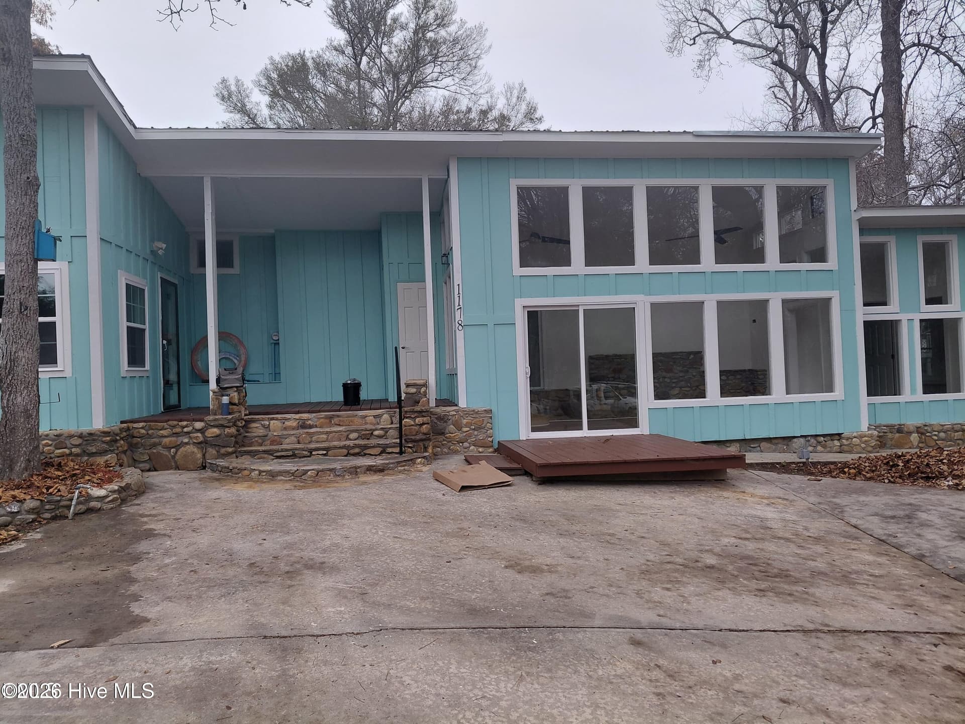 Single Family Residence at 1178 Cyprus Street SW, Supply, NC 28462, photo 2 of 23