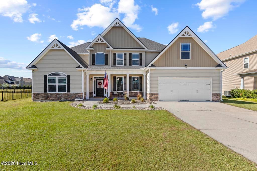 Single Family Residence at 103 Pine Lakes Drive, Maple Hill, NC 28454, photo 4 of 75