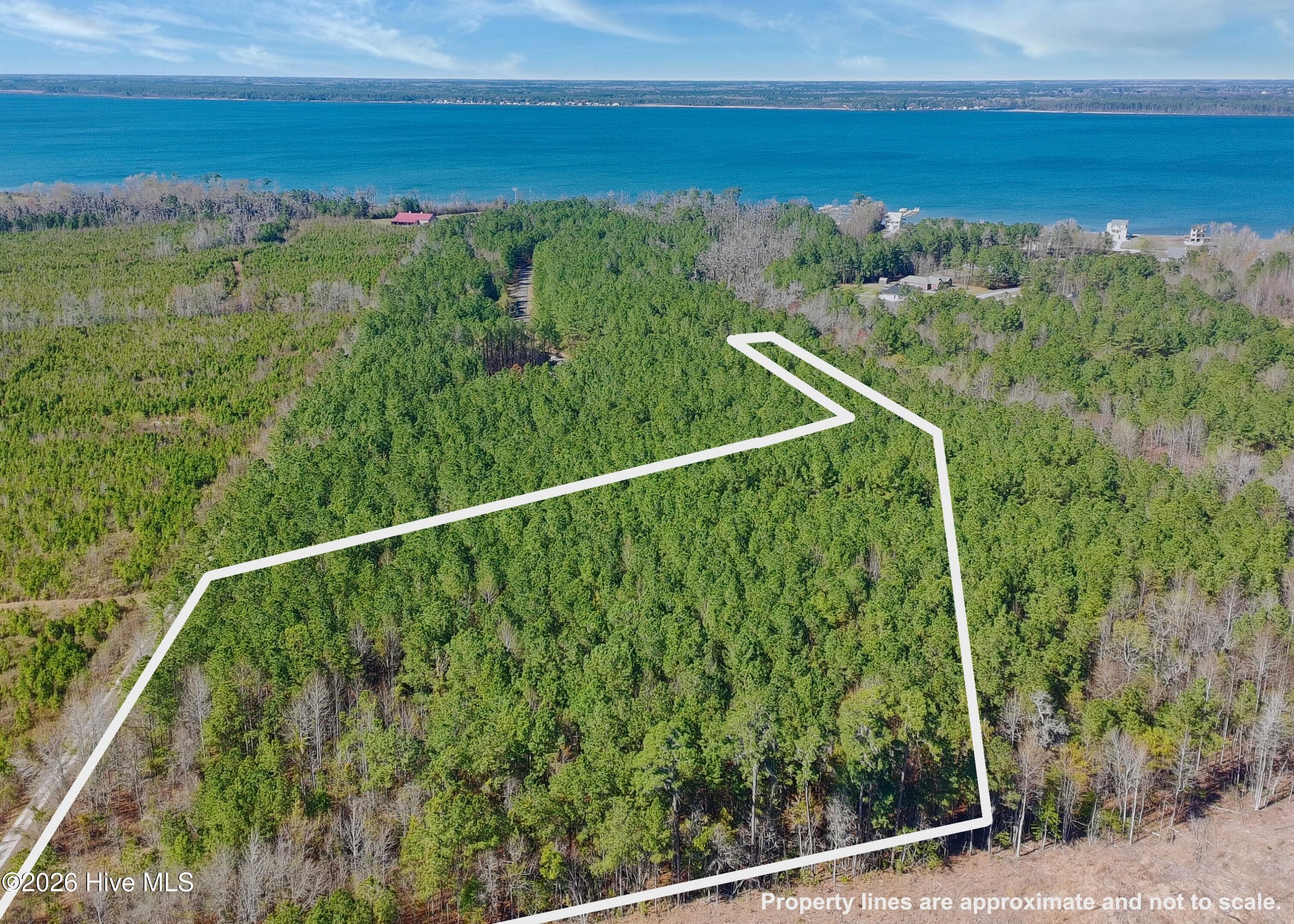 57 Eagle Nest Trail, Blounts Creek, NC 27814