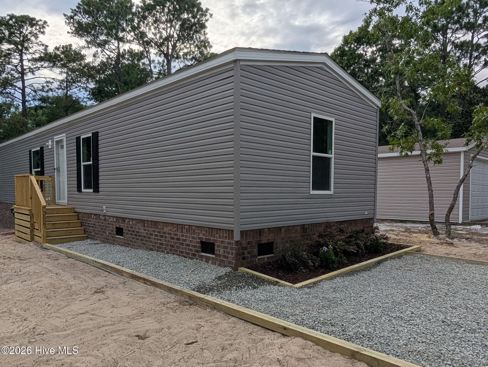 Manufactured Home at 3527 Tarpon Court SE, Bolivia, NC 28422, photo 4 of 43