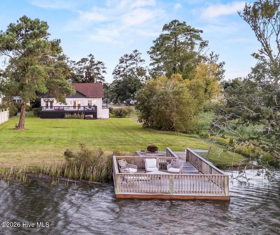 5802 E Yacht Drive, Oak Island, NC 28465