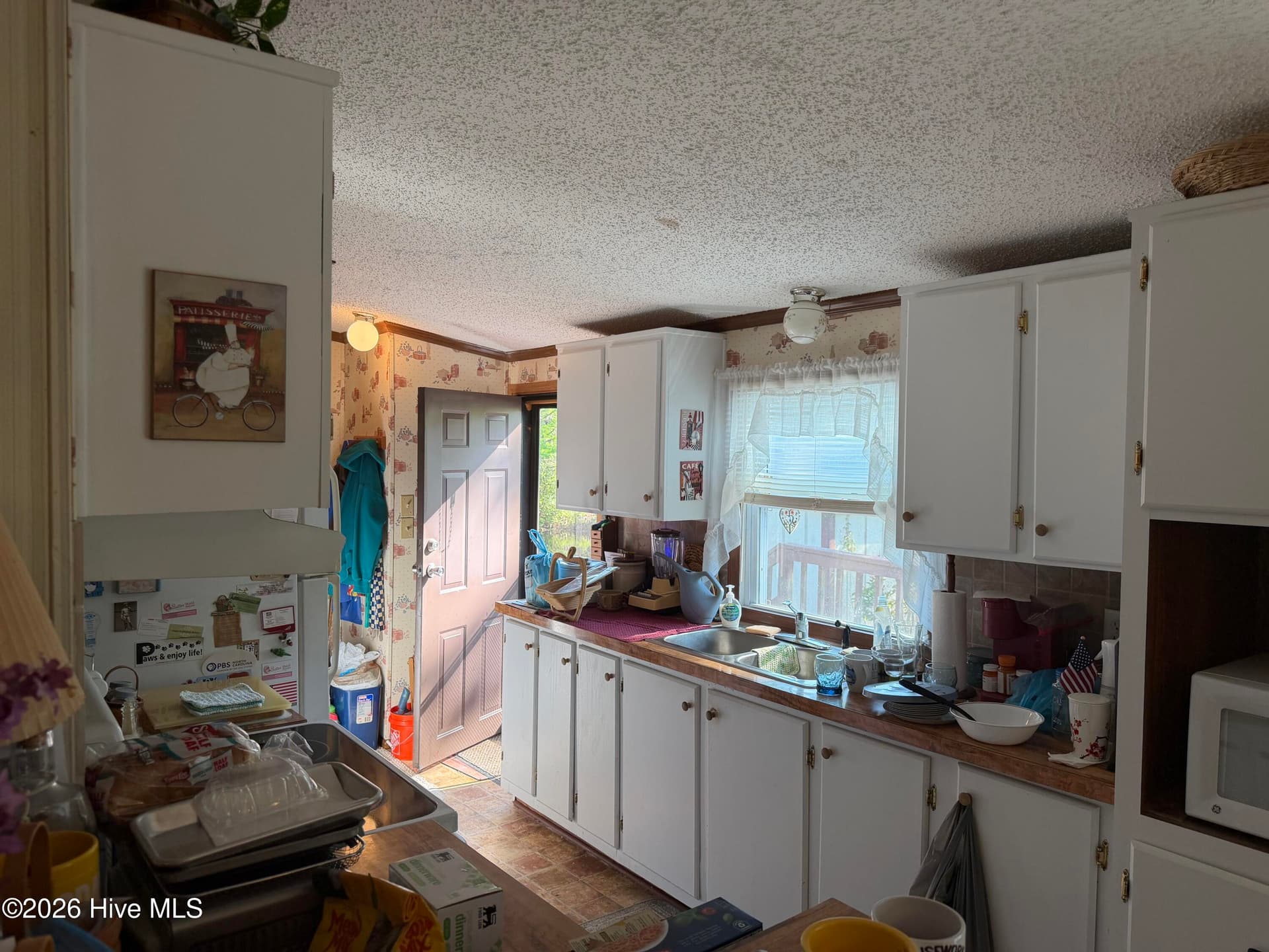Manufactured Home at 245 Lake Drive SW, Supply, NC 28462, photo 29 of 43