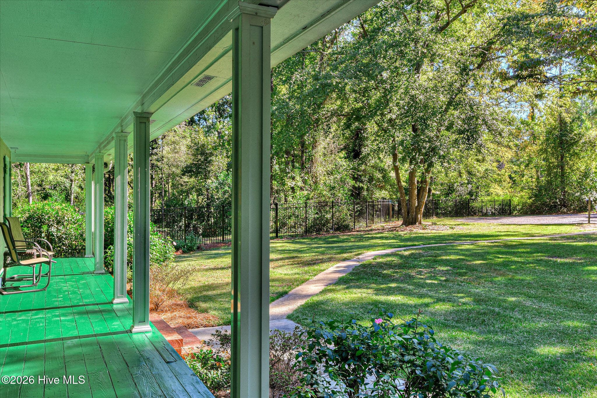 Single Family Residence at 6 Gregory Court, North Augusta, SC 29860, photo 2 of 40