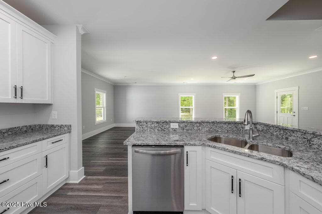 Single Family Residence at 485 N Wild Rice Drive SW, Supply, NC 28462, photo 22 of 68