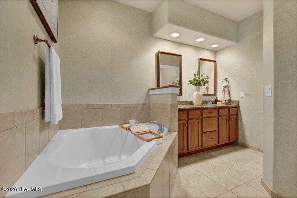 Townhouse at 5917 Fayemont Court, Wilmington, NC 28412, photo 17 of 55