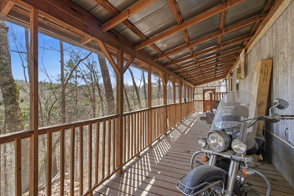 Manufactured Home at 115 Crowe Mountain Lane, Murphy, NC 28906