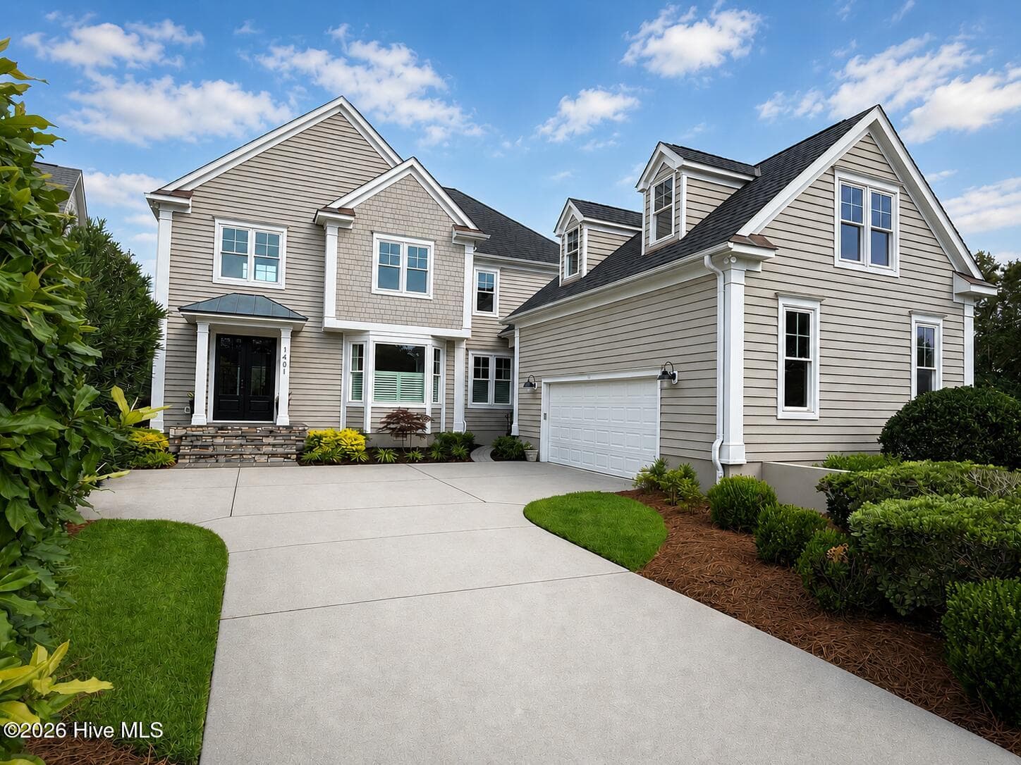 Single Family Residence at 1401 Regatta Drive, Wilmington, NC 28405, photo 3 of 109