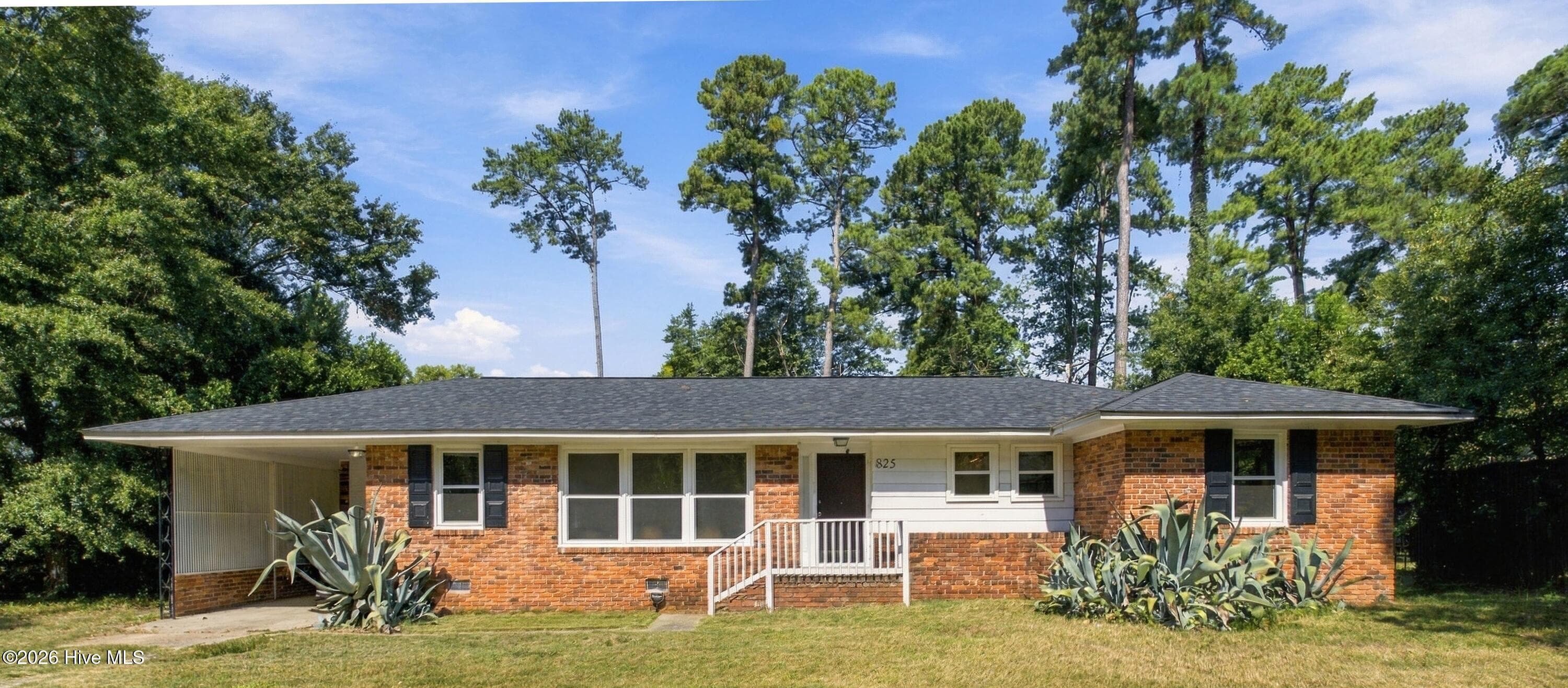 825 Greenlawn Drive, Columbia, SC 29209