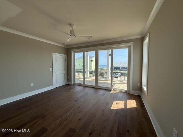 Single Family Residence at 404 Ocean Drive ., Emerald Isle, NC 28594, photo 7 of 25
