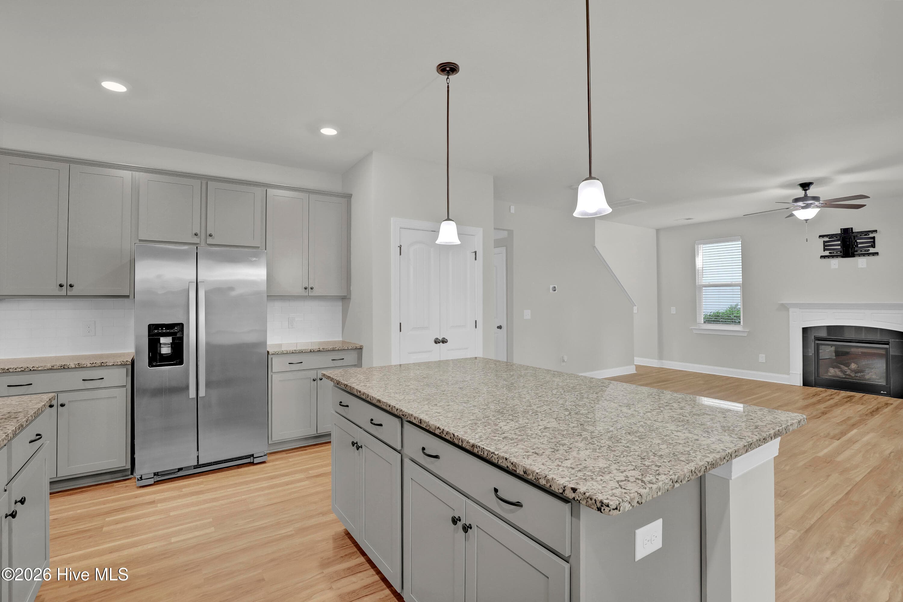 Single Family Residence at 506 W Red Head Circle, Sneads Ferry, NC 28460, photo 13 of 63