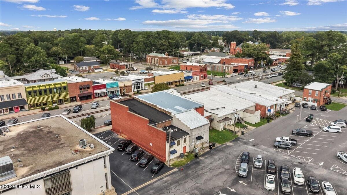 Business at 114 N Center Street, Mount Olive, NC 28365, photo 10 of 39