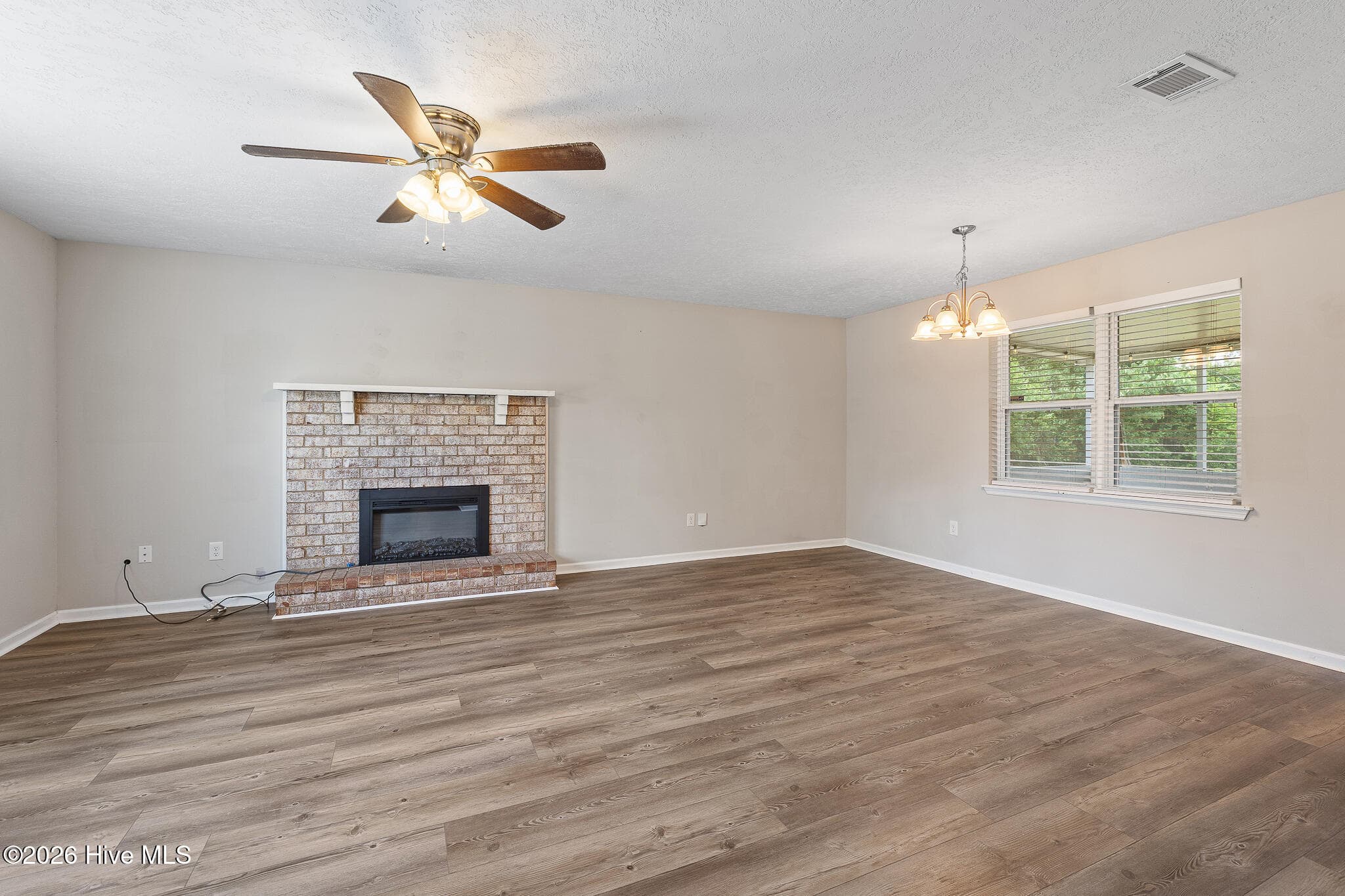 Single Family Residence at 623 Thomas Drive, Martinez, GA 30907, photo 6 of 22