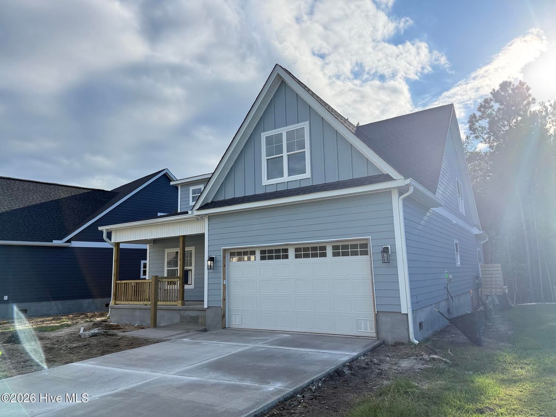 Single Family Residence at 806 Sweetgrass Street, Holly Ridge, NC 28445, photo 2 of 16