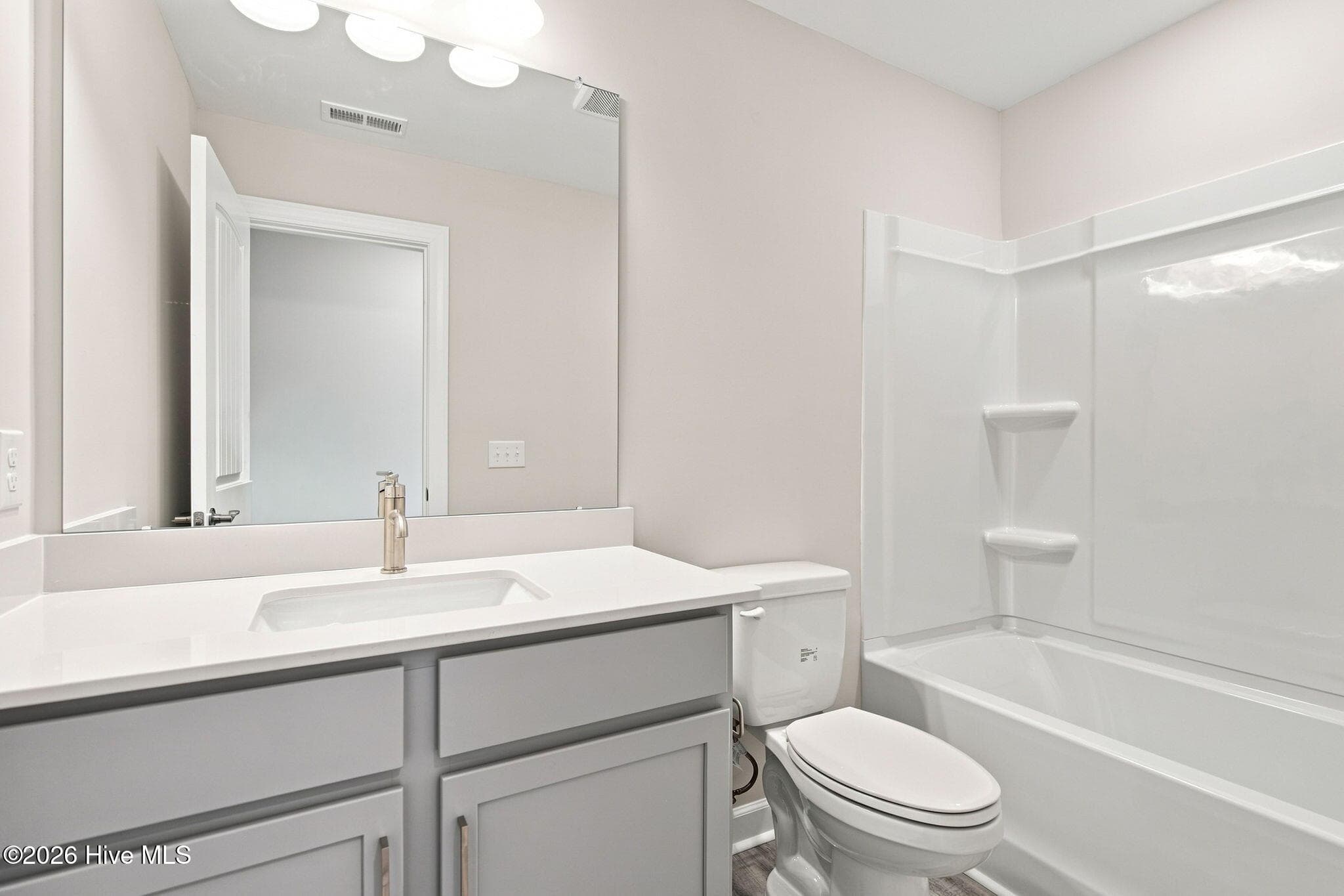 Single Family Residence at 5016 Freshbrook Way, Leland, NC 28451, photo 19 of 27