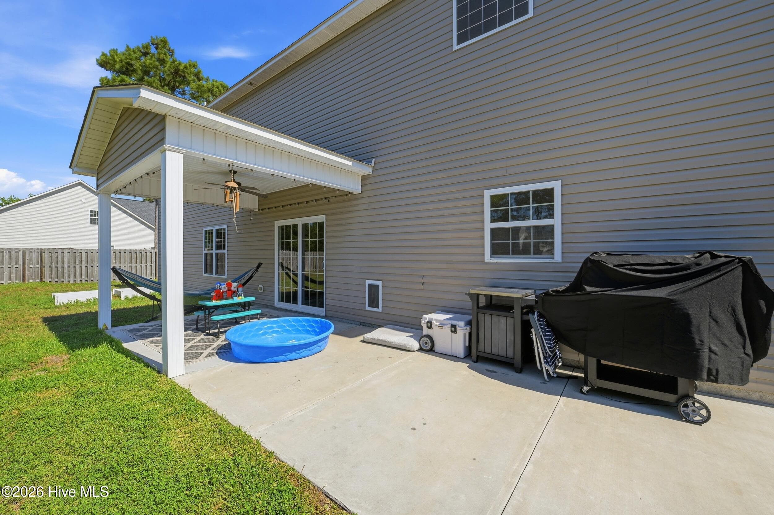 Single Family Residence at 534 Saratoga Road, Sneads Ferry, NC 28460, photo 41 of 54