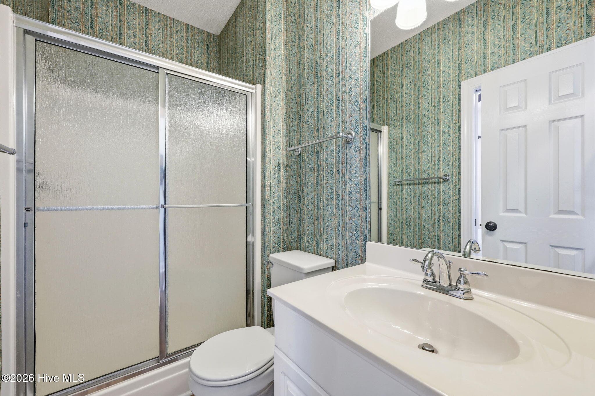 Townhouse at 9911 Chrissie Wright Court West, Emerald Isle, NC 28594, photo 20 of 38