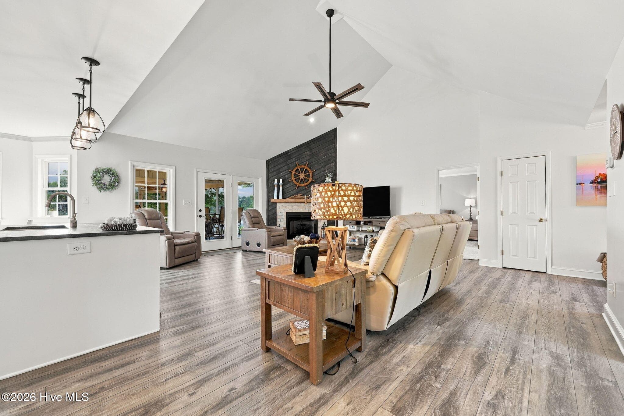 Single Family Residence at 106 Arbor Drive, Washington, NC 27889, photo 15 of 48