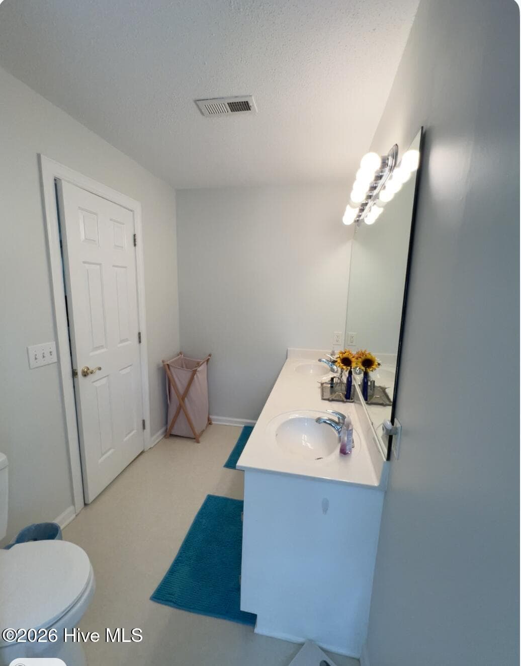 Bathroom upstairs - 642 Enoch Road, Clinton, NC 28328