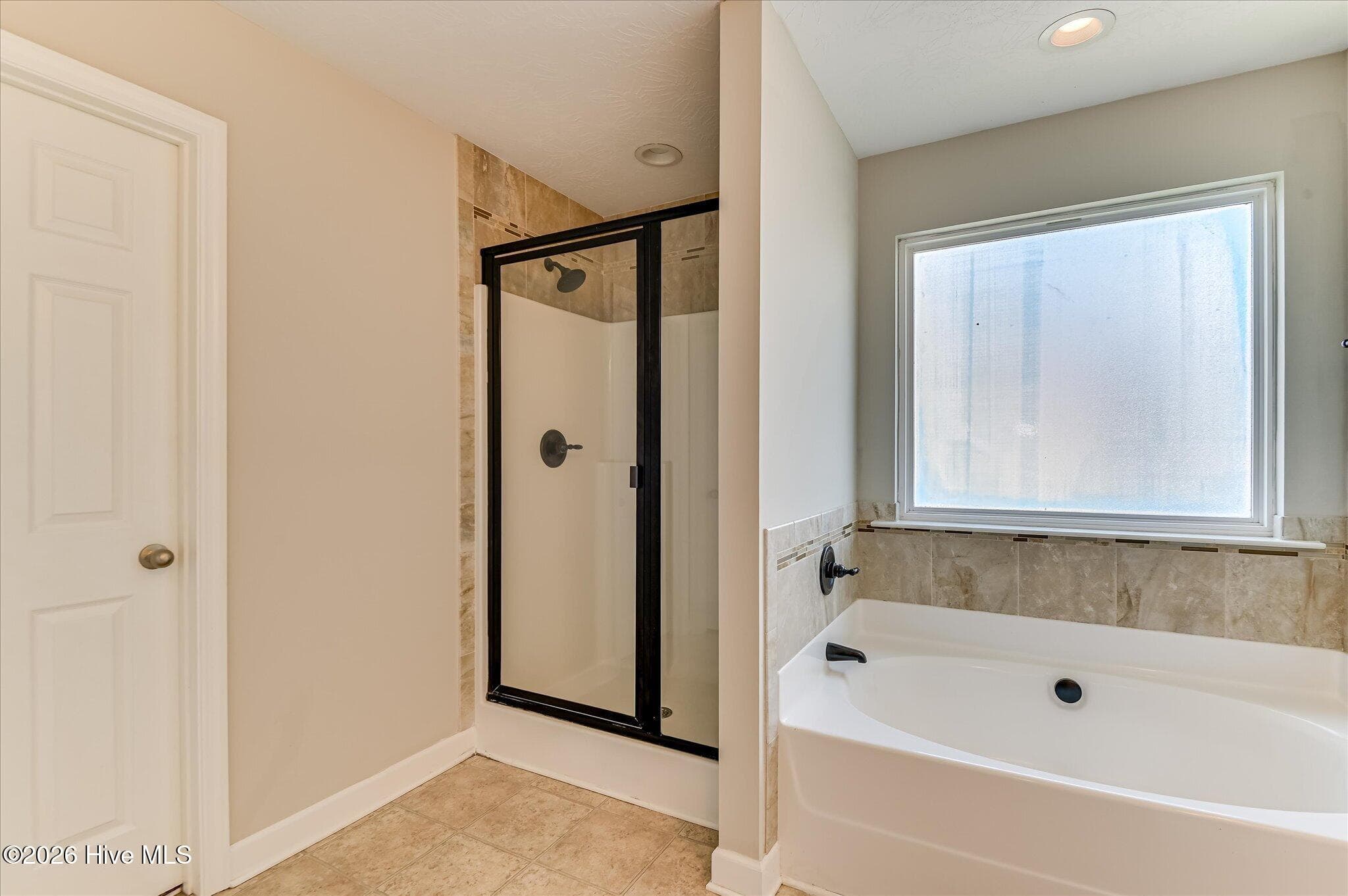 Separate tub and shower - 3054 Margot Lane, Grovetown, GA 30813