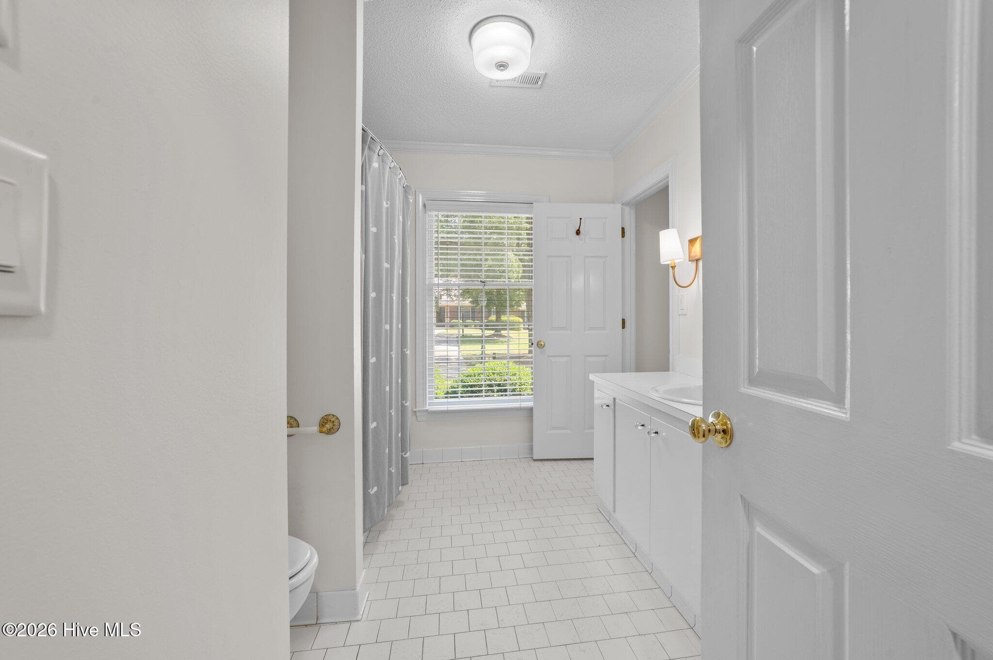 Townhouse at 809 Greenbriar Road, Kinston, NC 28501, photo 44 of 47