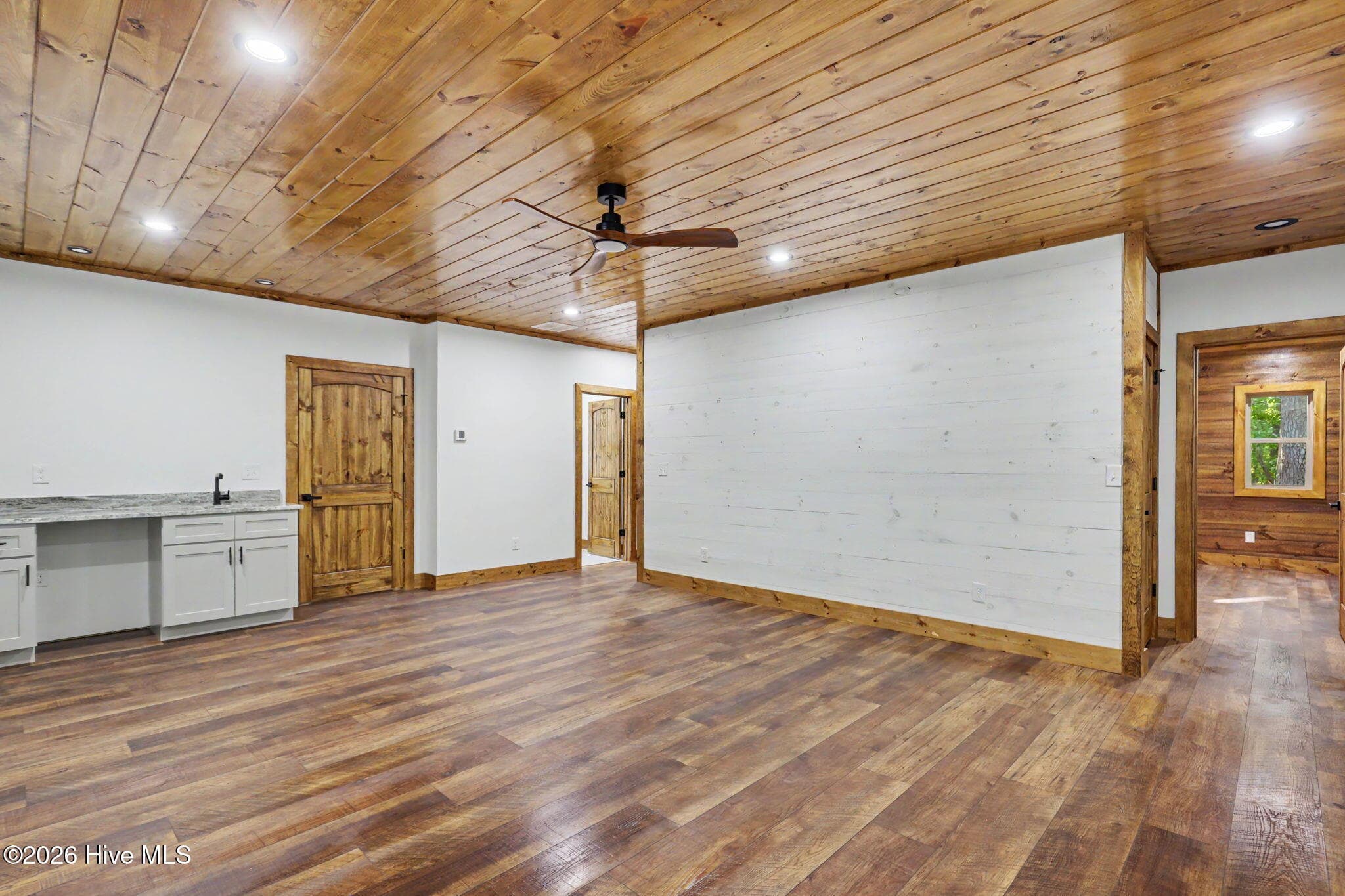 Single Family Residence at 48 Woodleaf Road, Morganton, GA 30560, photo 2 of 2