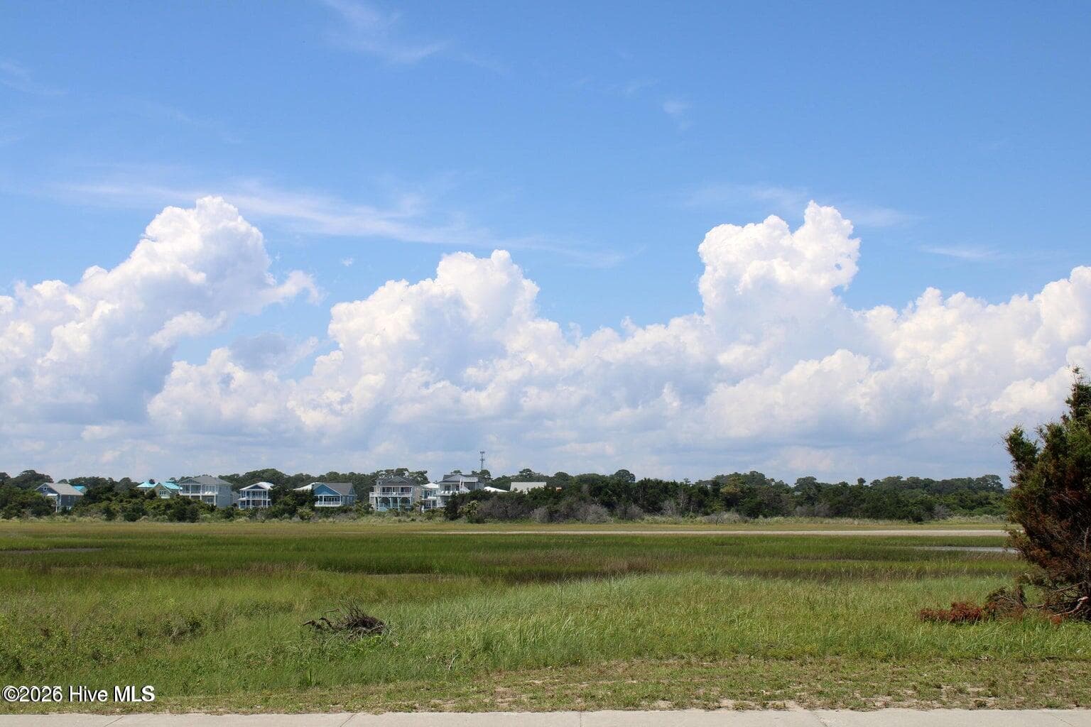 838 Ocean Boulevard W, Holden Beach, NC 28462
