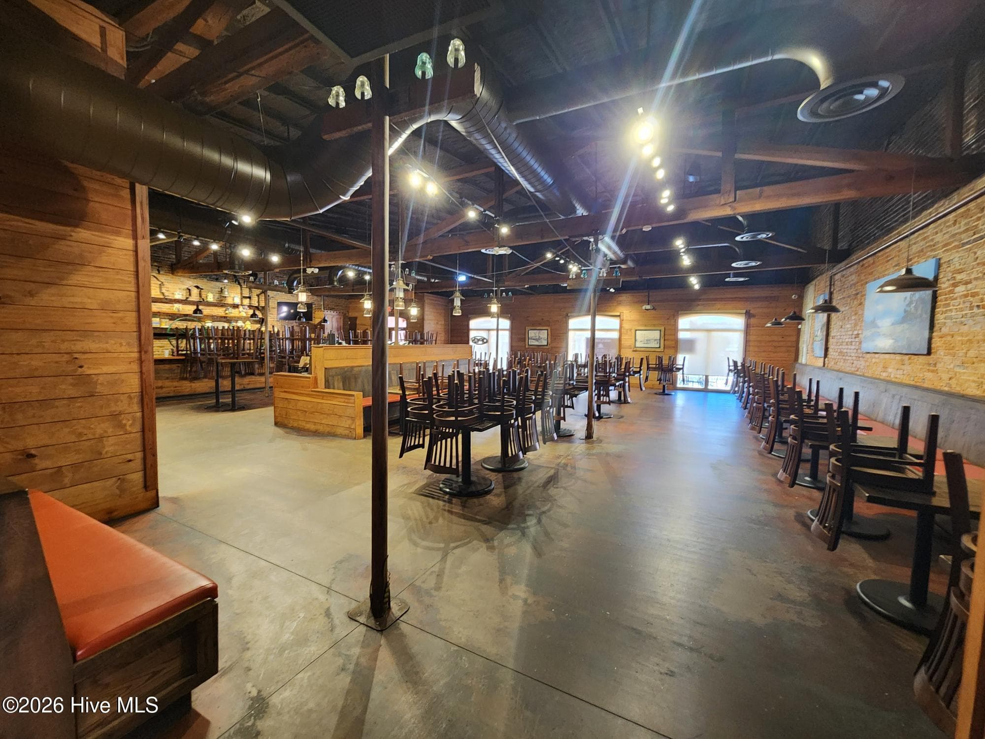 Commercial Sale at 122 Main Street, Thomson, GA 30824, photo 6 of 23