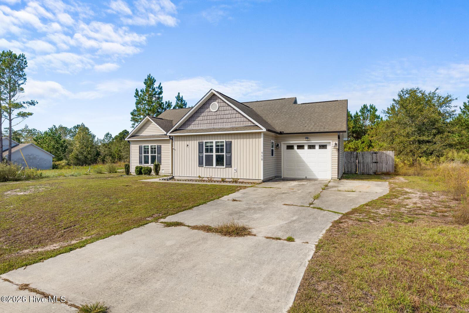 Single Family Residence at 118 Blueberry Fields Road, Maple Hill, NC 28454, photo 3 of 25