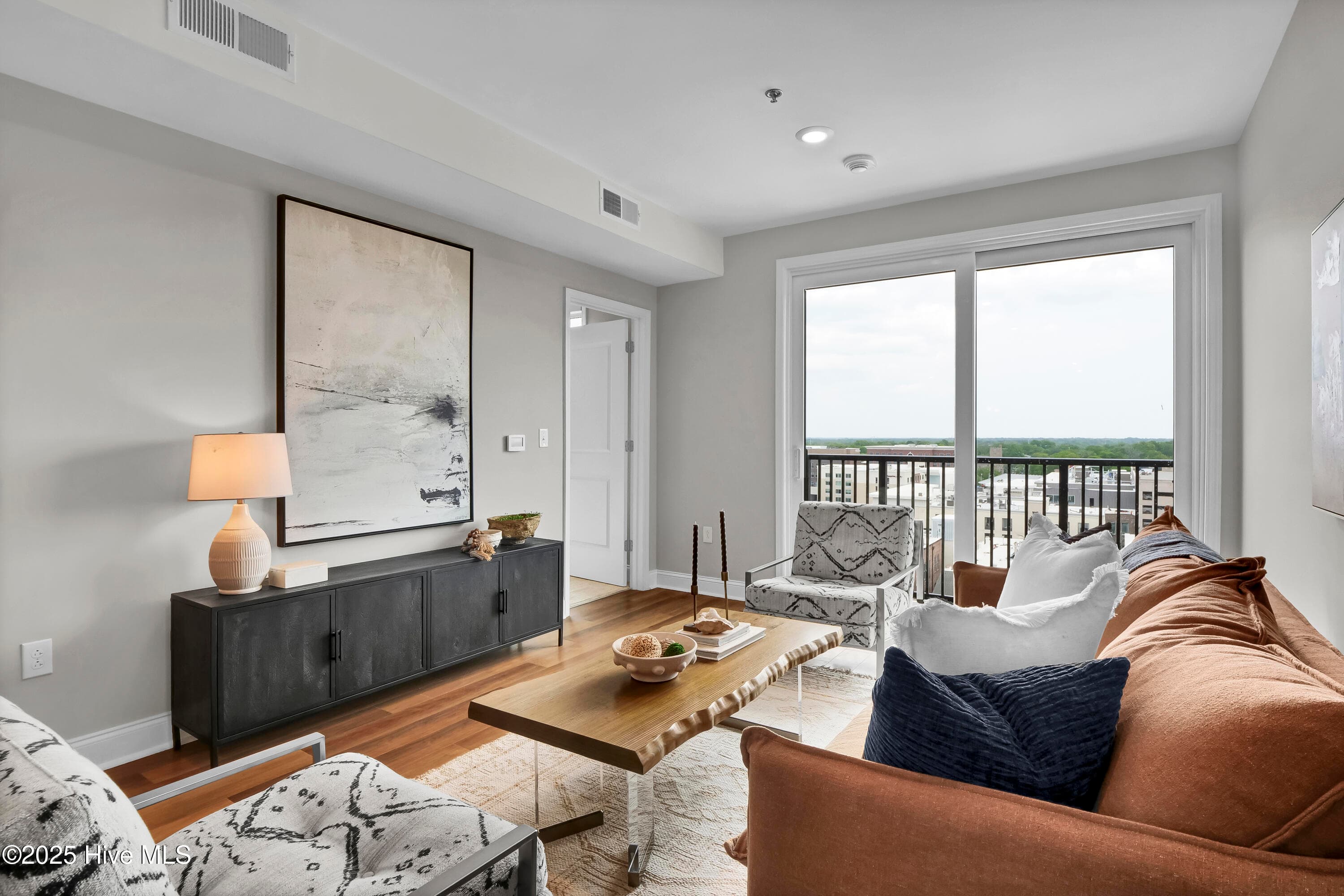 Condominium at 14 Grace Street 1216, Wilmington, NC 28401, photo 3 of 33