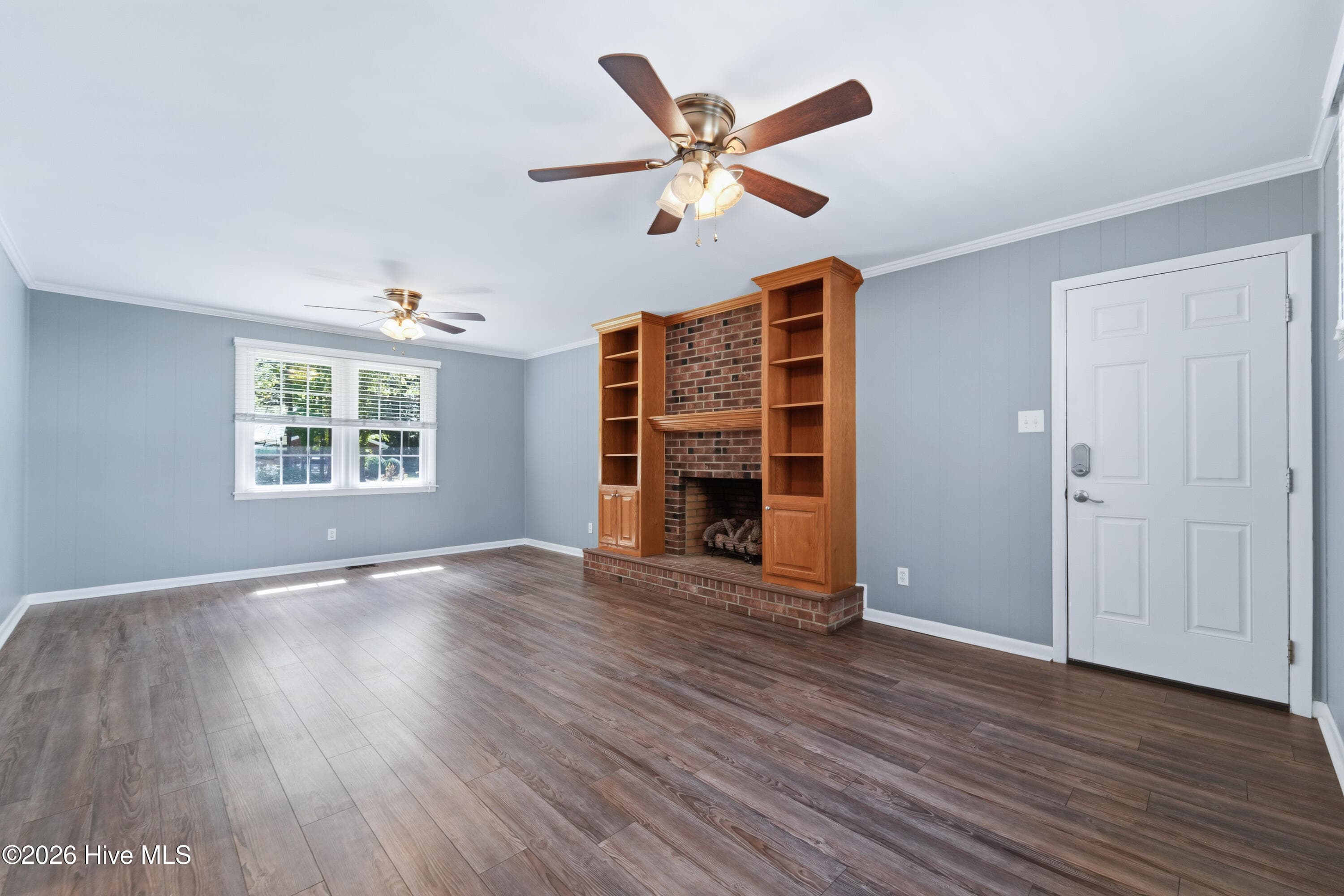 Single Family Residence at 203 Brookview Drive, Jacksonville, NC 28540, photo 3 of 3