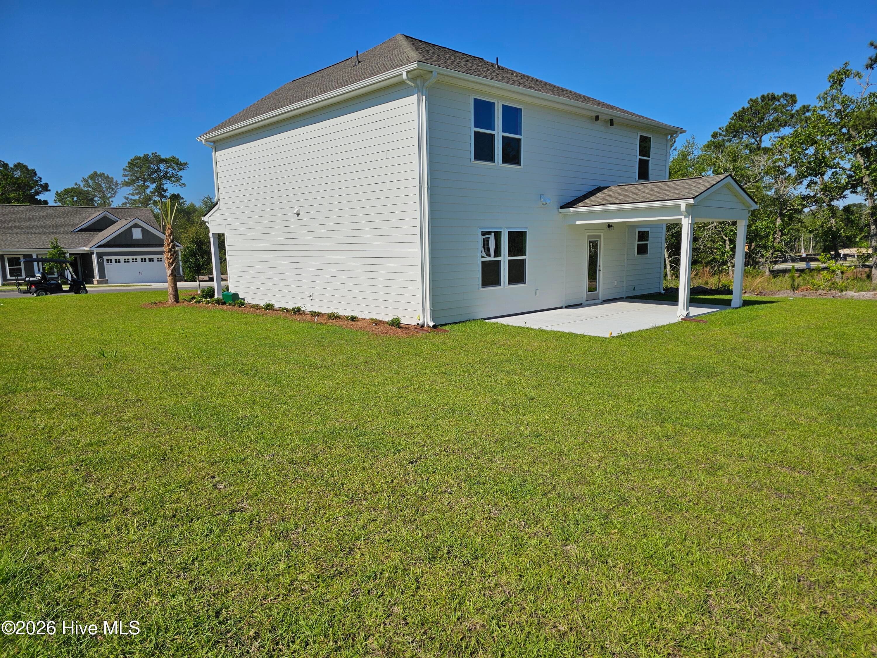 Single Family Residence at 408 La Mer Loop, Shallotte, NC 28470, photo 9 of 101