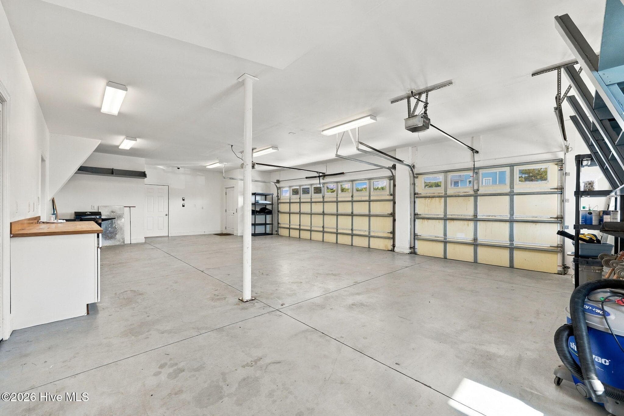 Triple Garage - 101 Jackson Avenue, Emerald Isle, NC 28594, Emerald Isle