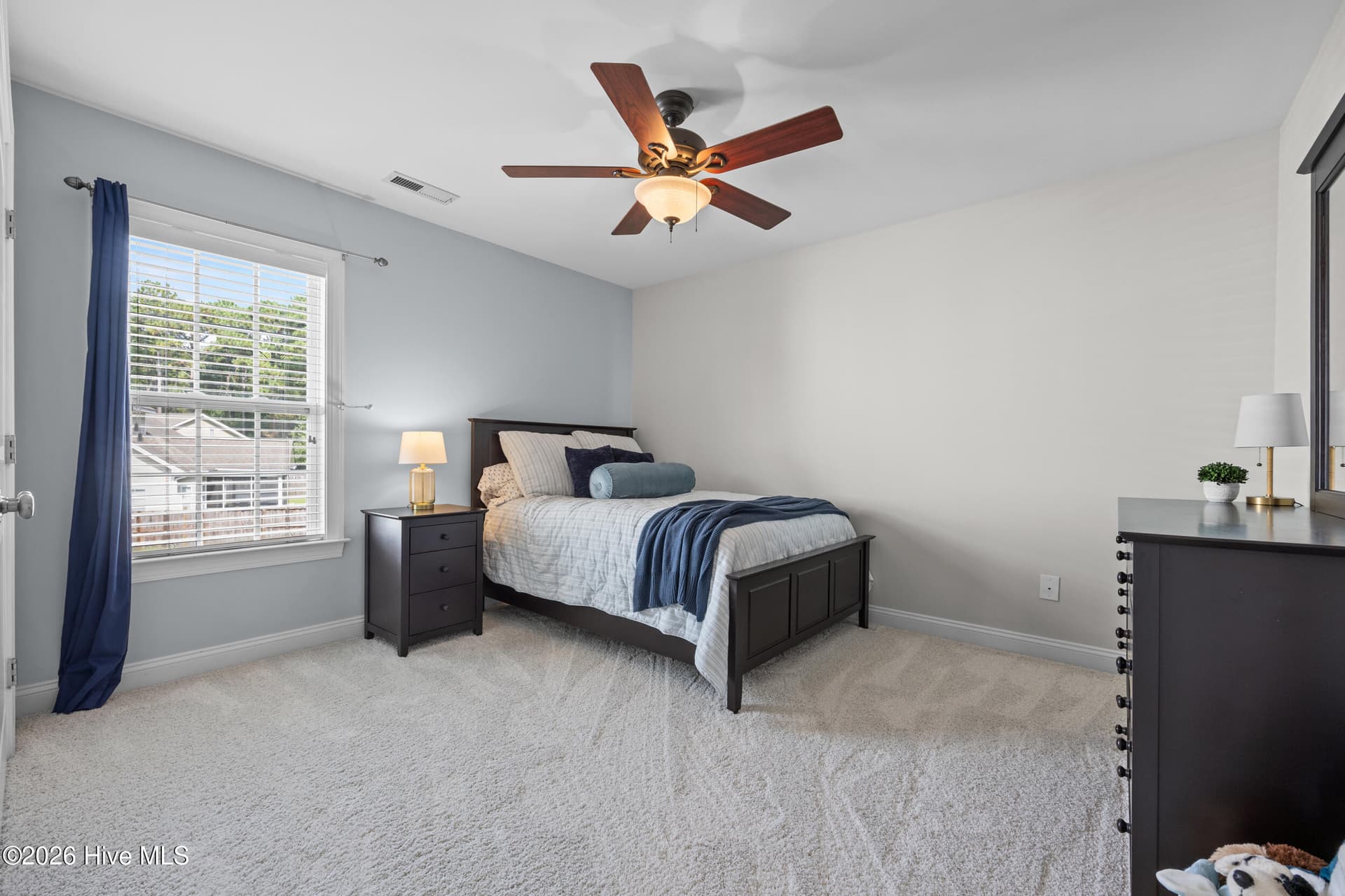 Single Family Residence at 7061 Forest Bend Lane, Wilmington, NC 28411, photo 31 of 67