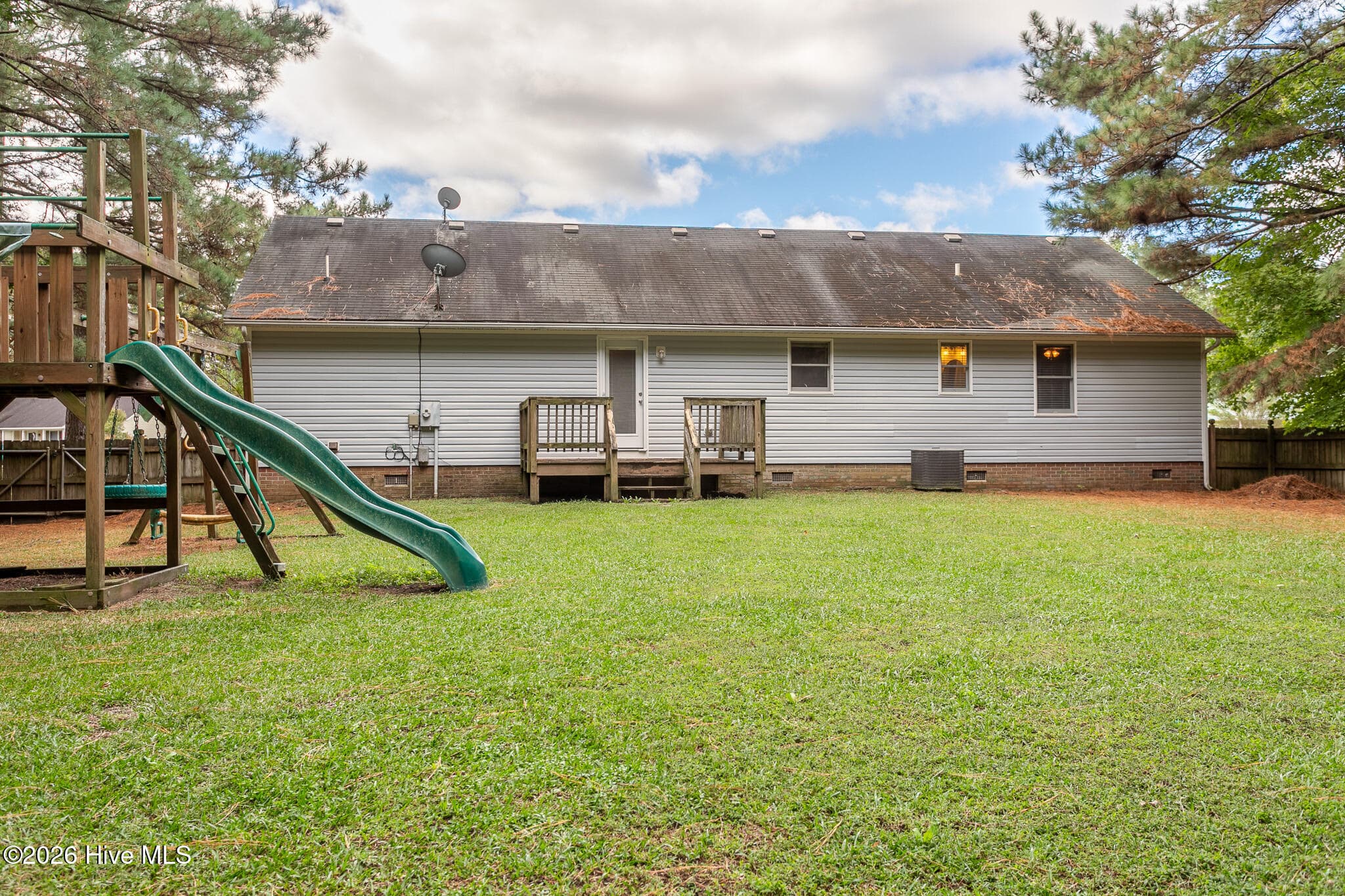 Single Family Residence at 115 Stacie Drive, Elizabeth City, NC 27909, photo 46 of 48