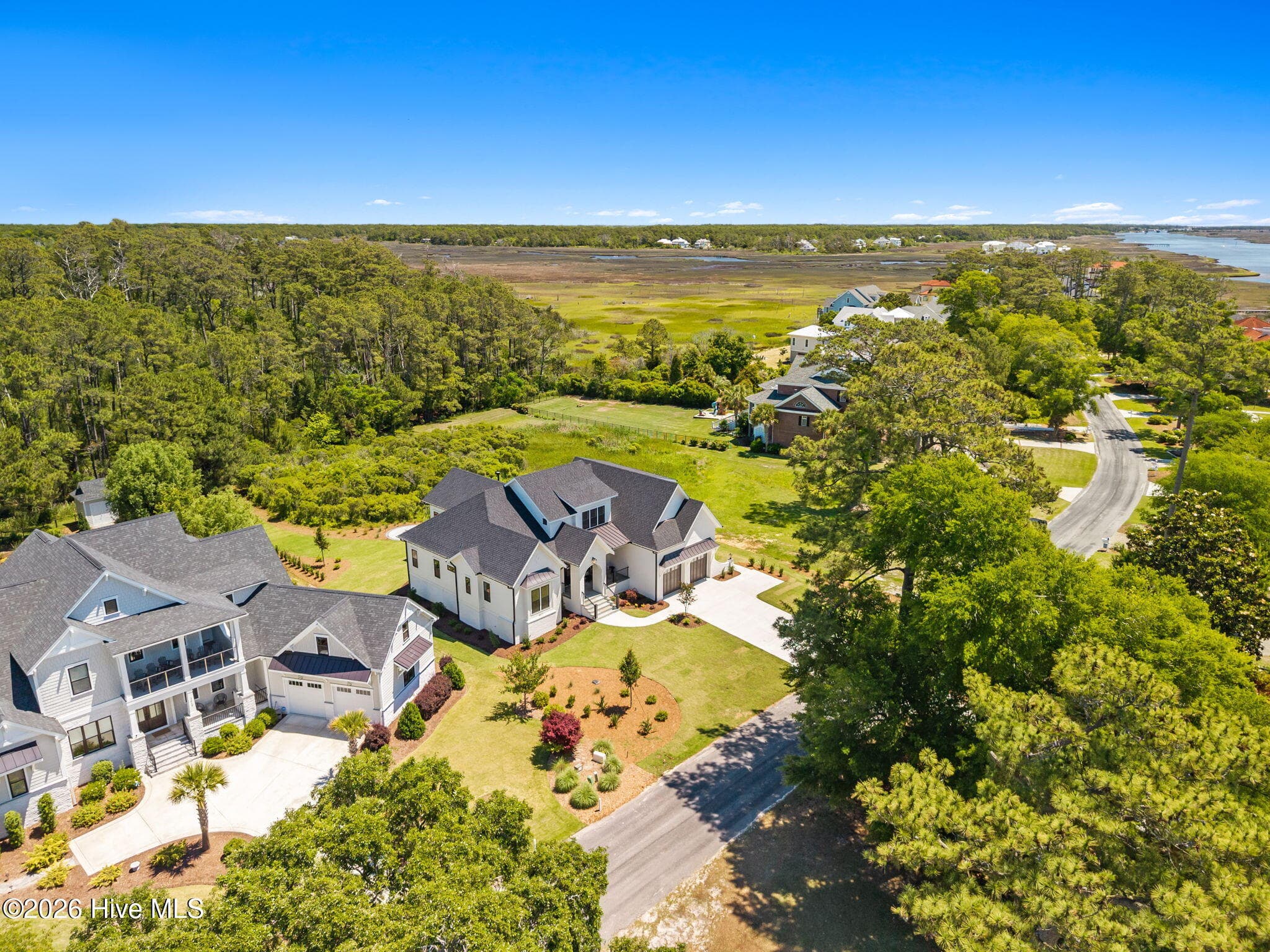 Single Family Residence at 2611 Mariners Way SE, Southport, NC 28461, photo 12 of 15