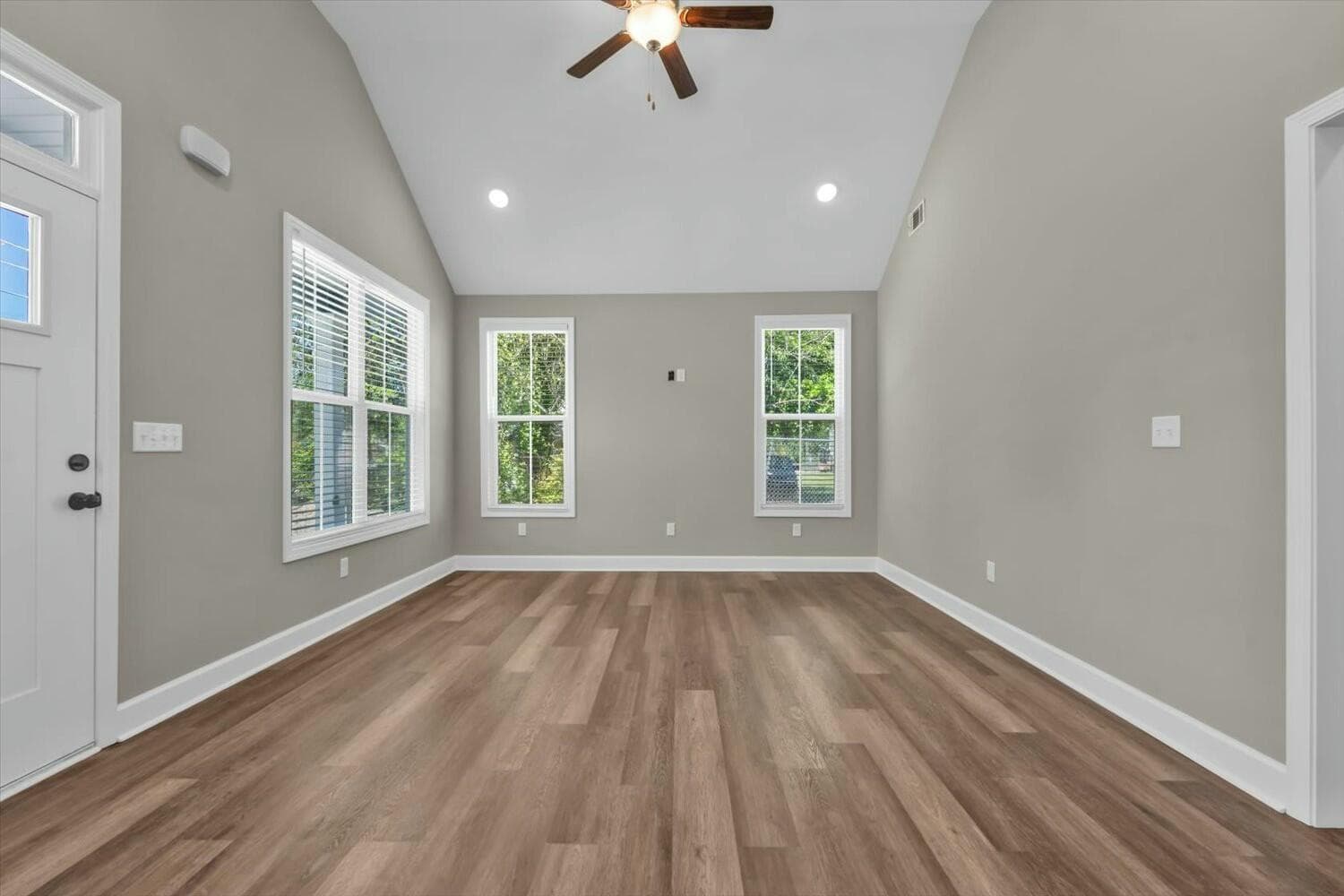 Single Family Residence at 34 Gregg Street, Augusta, GA 30901, photo 3 of 31