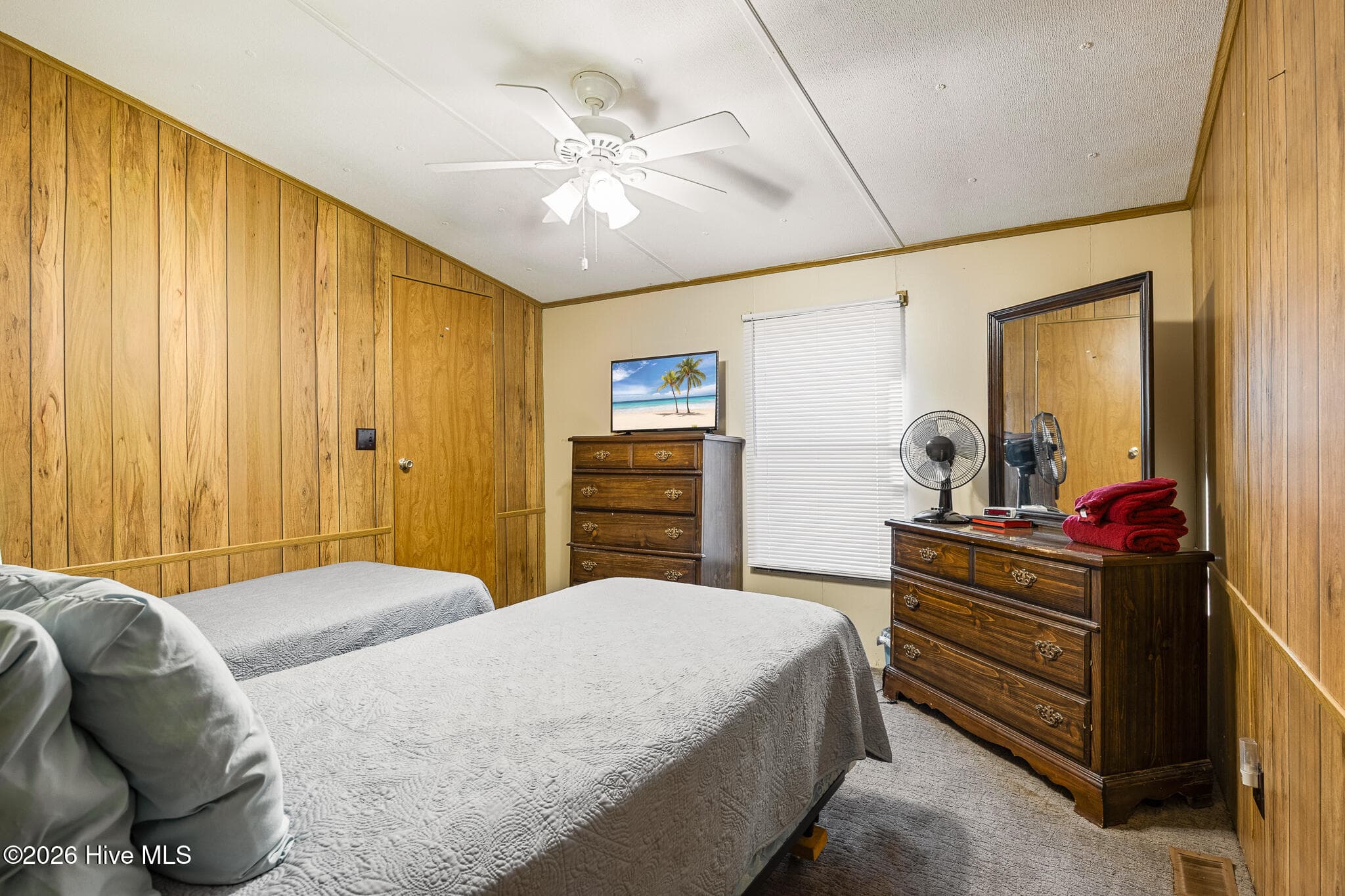 Manufactured Home at 109 Pinewood Drive, West End, NC 27376, photo 16 of 24