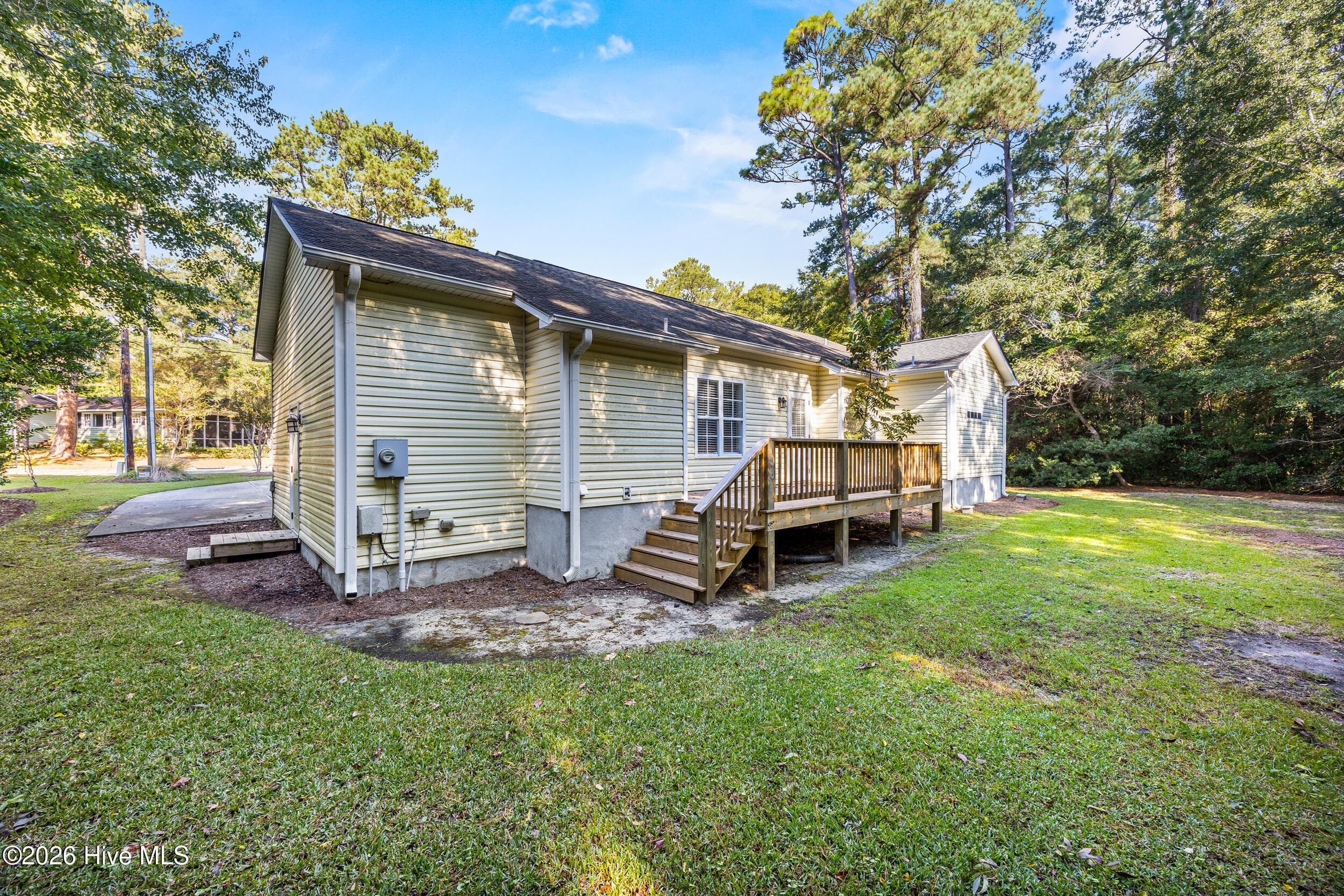 Back of house with new deck! - 537 Bonham Avenue, Wilmington, NC 28403