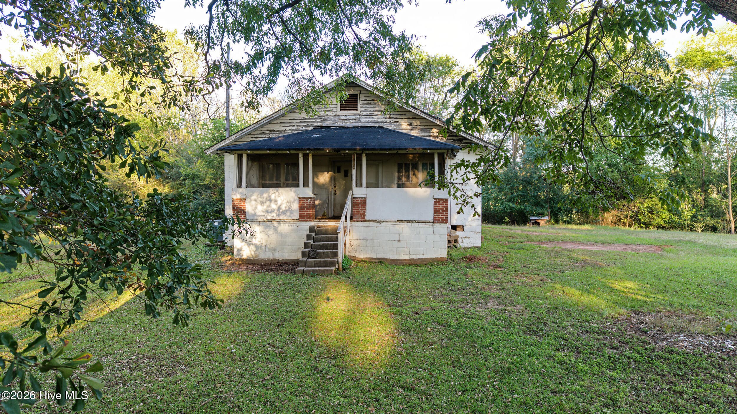 Single Family Residence at 131 Hudson Street, Rockingham, NC 28379, photo 7 of 21