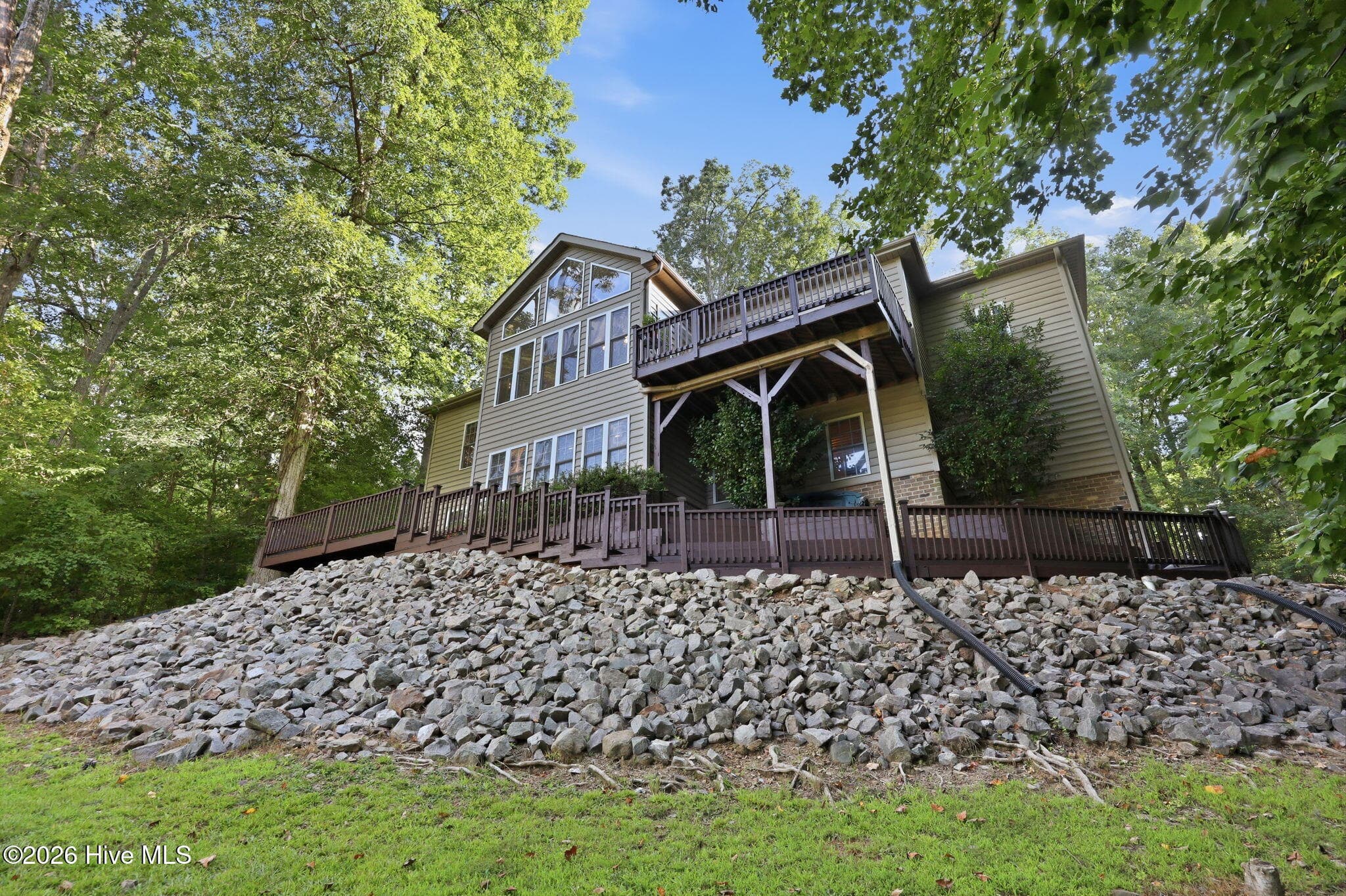 Single Family Residence at 3233 Leicester Circle, Sanford, NC 27332, photo 40 of 52